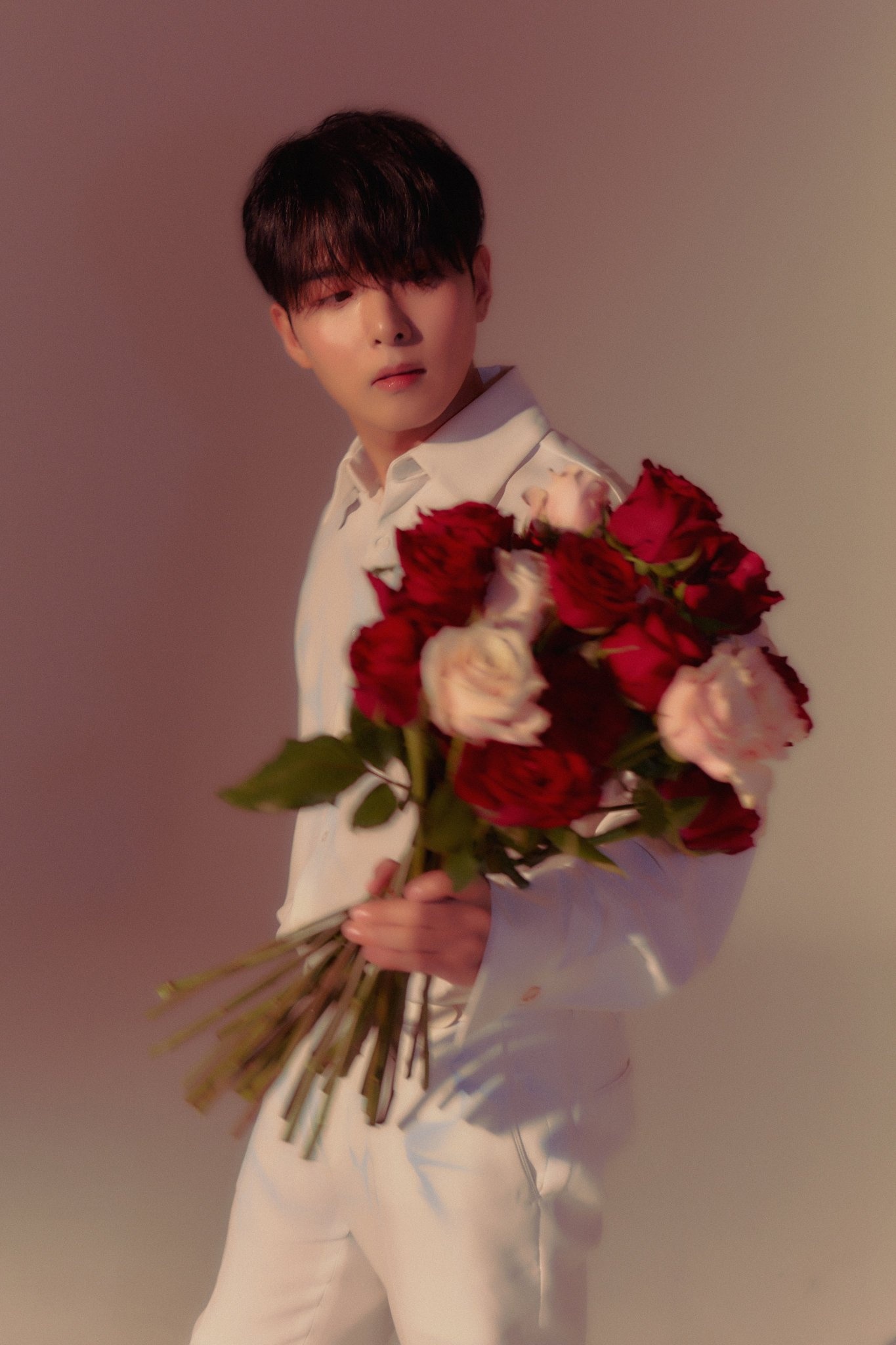 Kim Ryeowook, Emotional return, Hiding Words MV, Soompi, 1370x2050 HD Phone