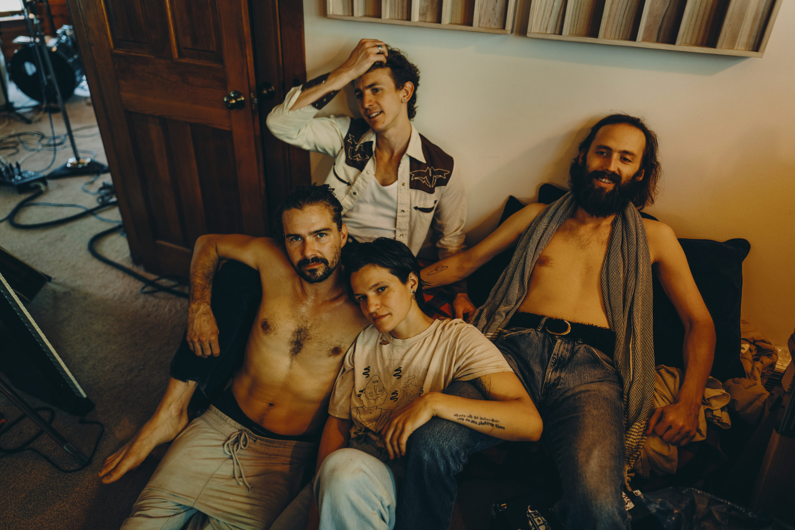 Big Thief band, Effervescent love song, New York inspiration, 2560x1710 HD Desktop