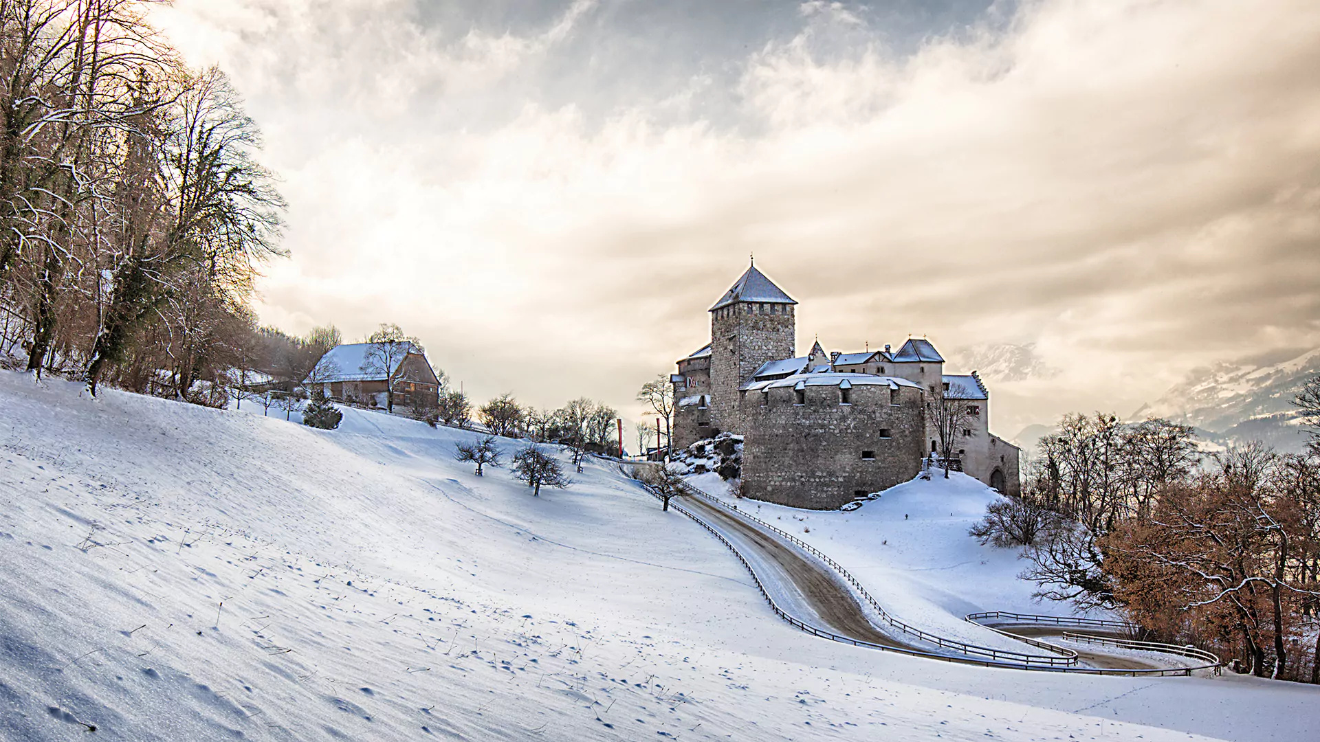 Liechtenstein travels, Projekt vorstellung, Main, 1920x1080 Full HD Desktop