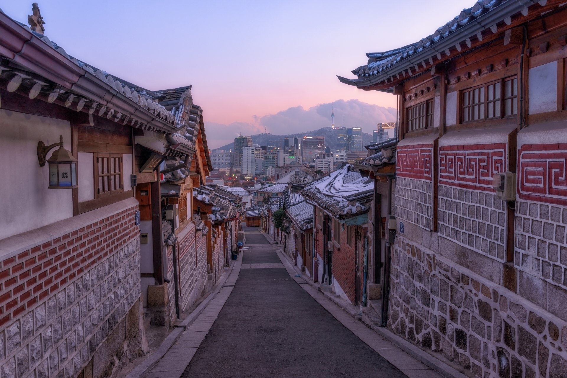 Bukchon Hanok Village, Seoul (Korea) Wallpaper, 1920x1290 HD Desktop