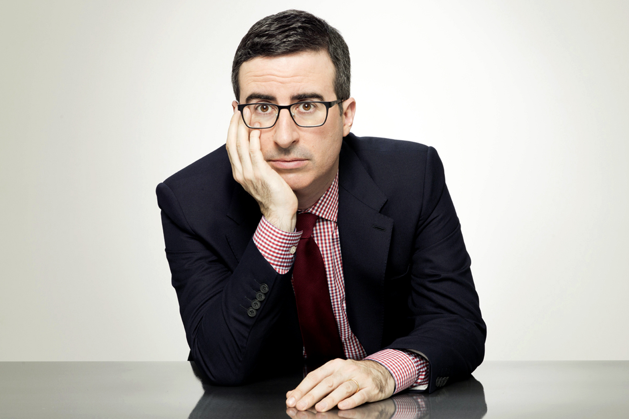 John Oliver, Christs College, 2000x1340 HD Desktop