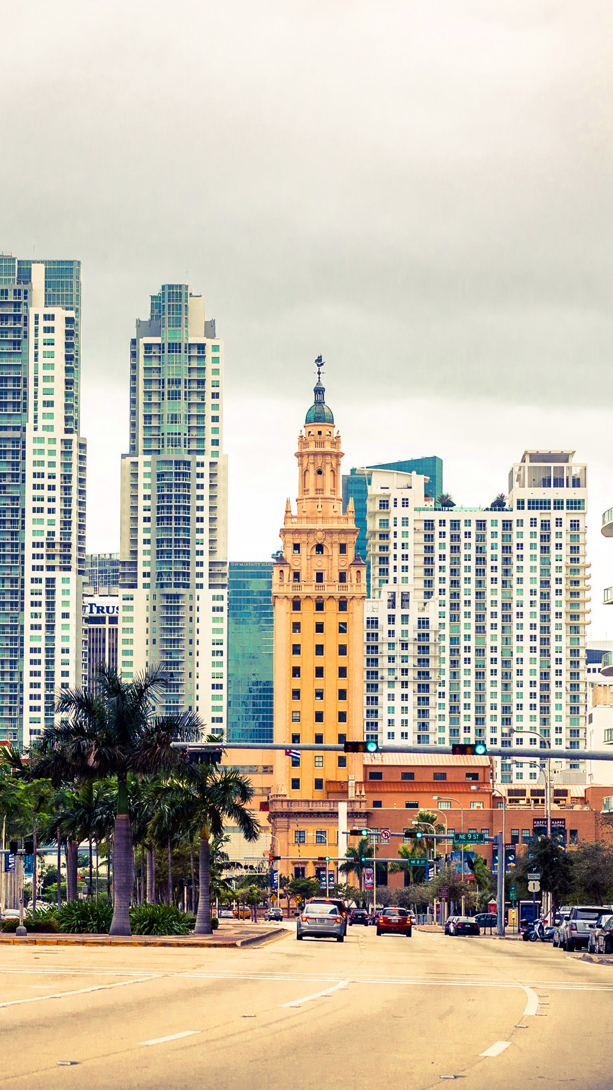 Freedom Tower, Miami Wallpaper, 1250x2210 HD Phone