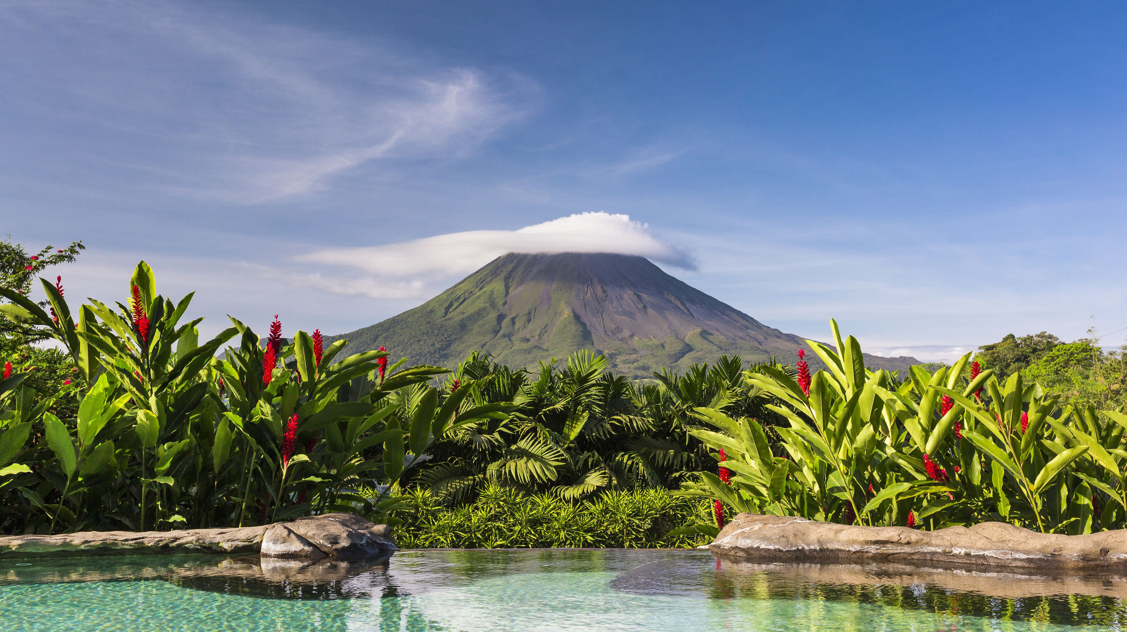 Arenal Volcano, Natural hot springs, Costa Rica resorts, Relaxation paradise, 3660x2060 HD Desktop