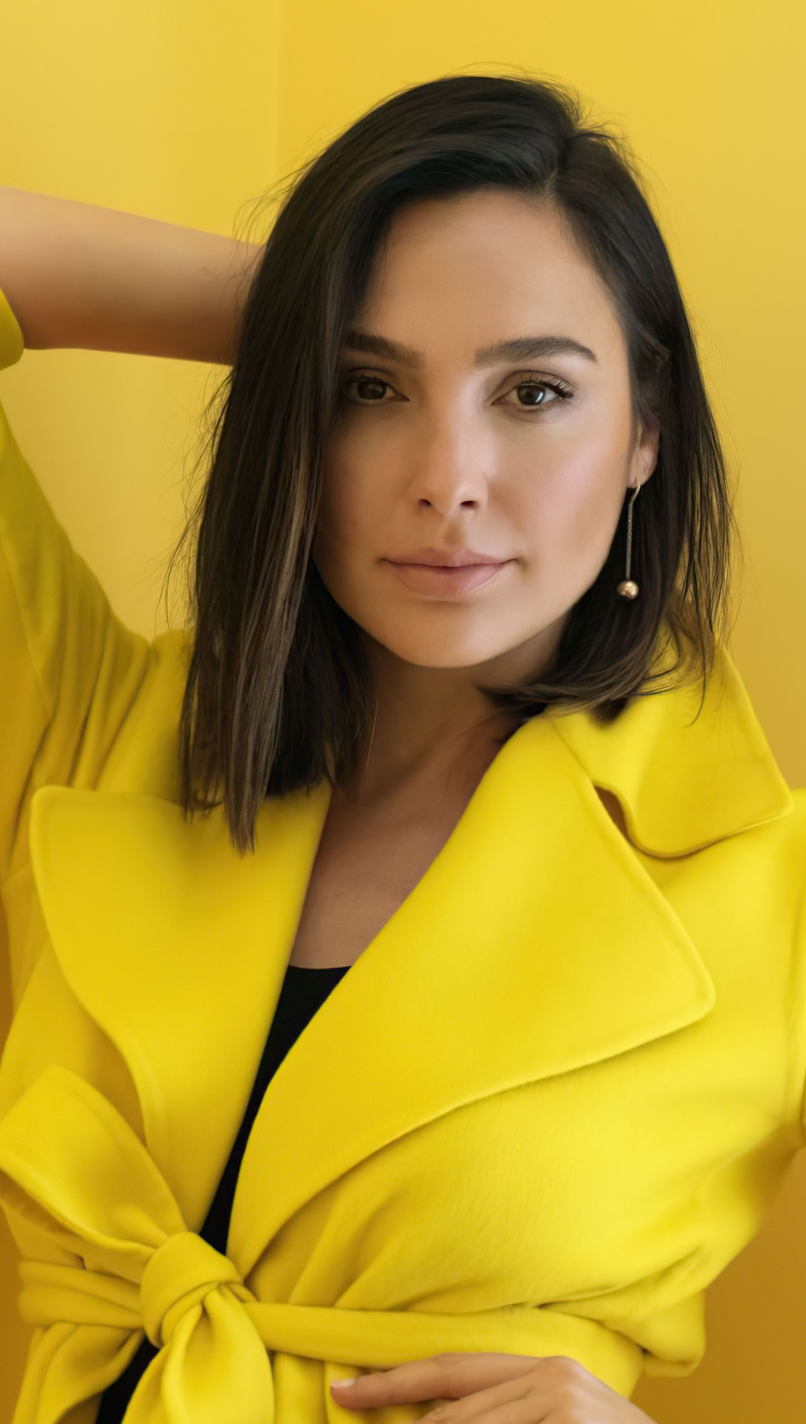 Elle Magazine, Gal Gadot Wallpaper, 1630x2880 HD Phone