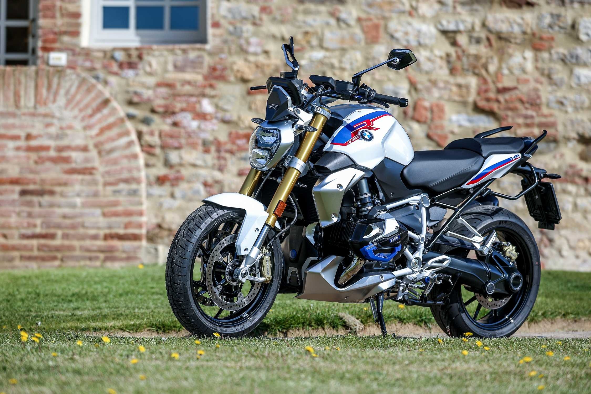 BMW R 1250 R, National press presentation, Dynamic design, Ultimate performance, 2250x1500 HD Desktop