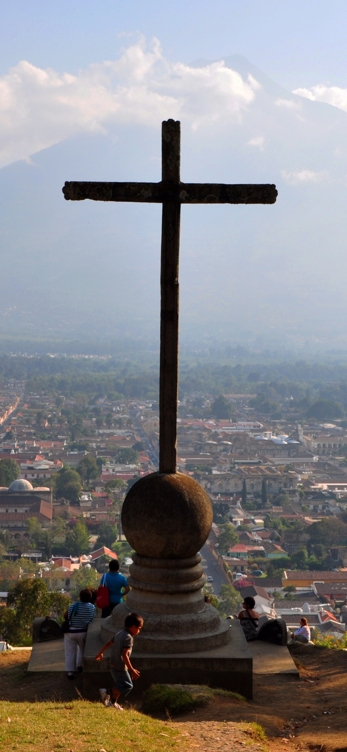 Cerro de la Cruz, Guatemala Wallpaper, 1130x2440 HD Phone