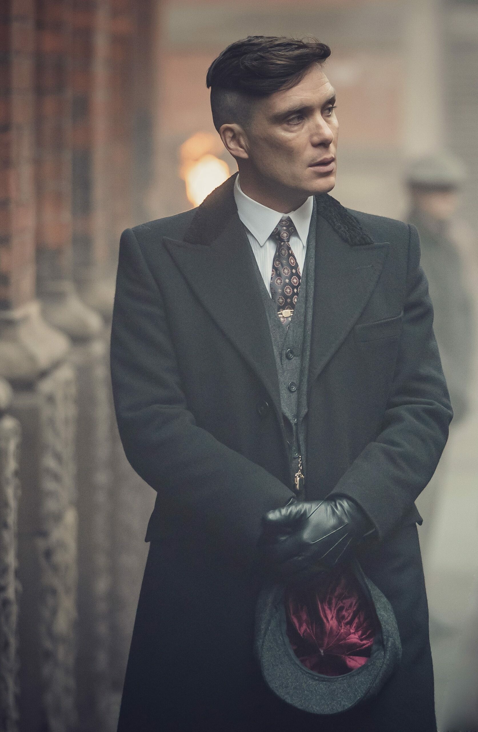 Peaky Blinders, Iconic TV series, Historic setting, Criminal underworld, 1680x2560 HD Phone