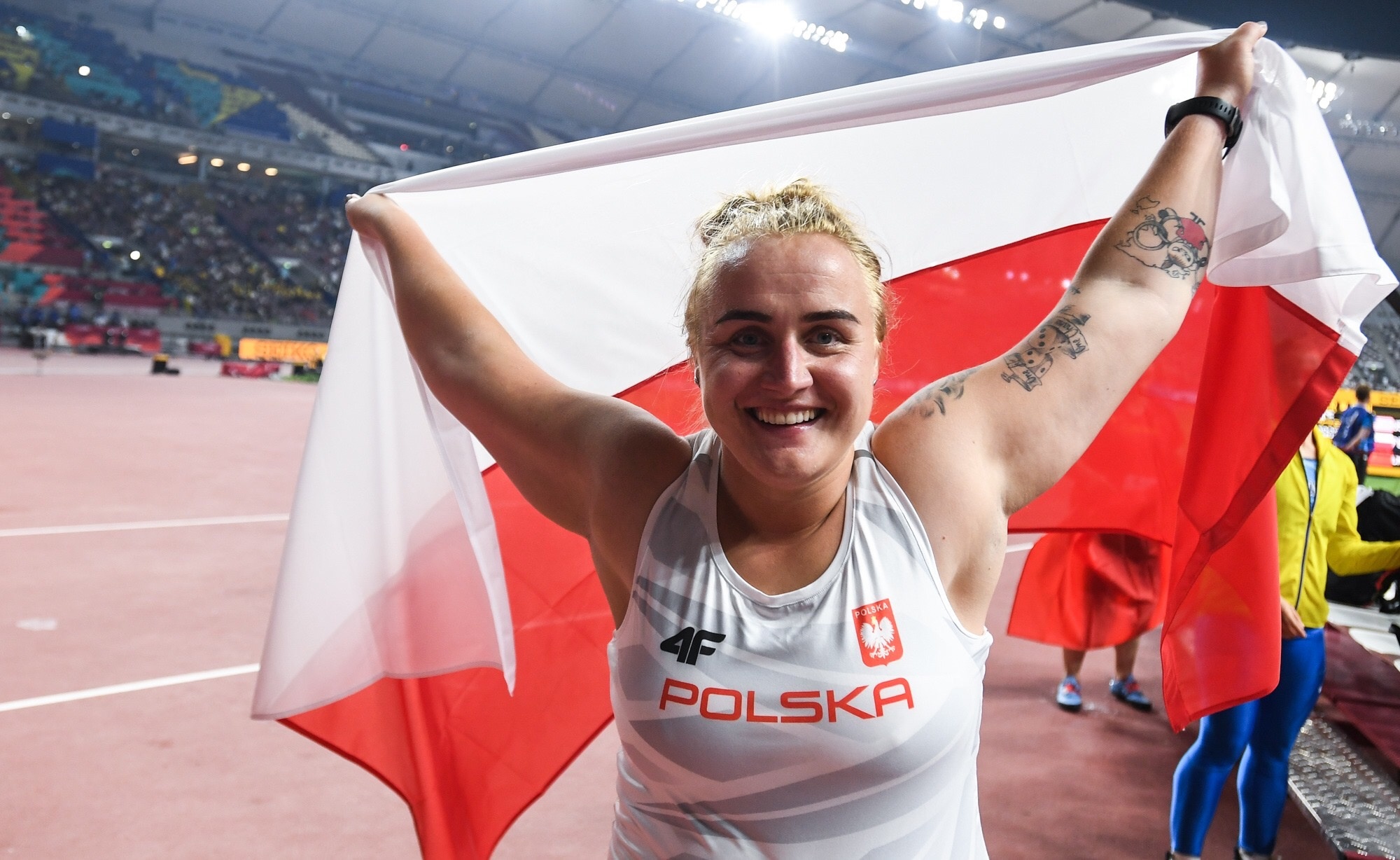 Polish flag, Joanna Fiodorow Wallpaper, 2000x1230 HD Desktop