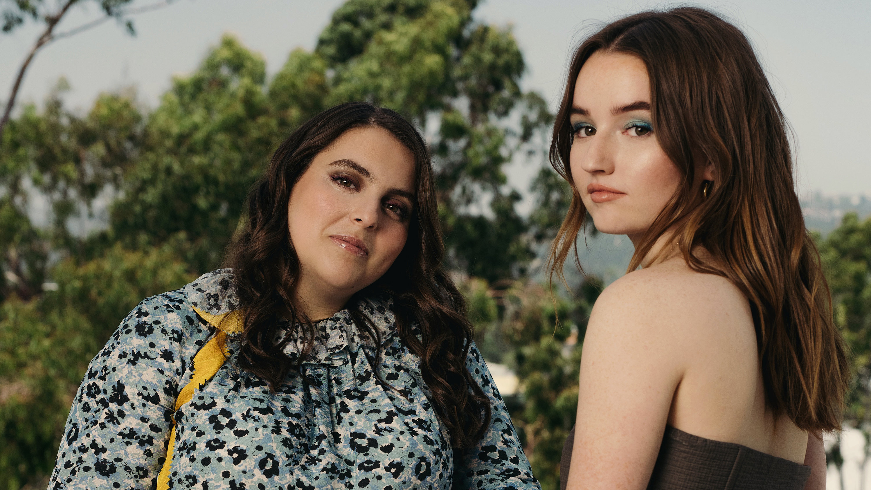 Booksmart (2019), Class clowns, Beanie Feldstein, Kaitlyn Dever, 3000x1690 HD Desktop