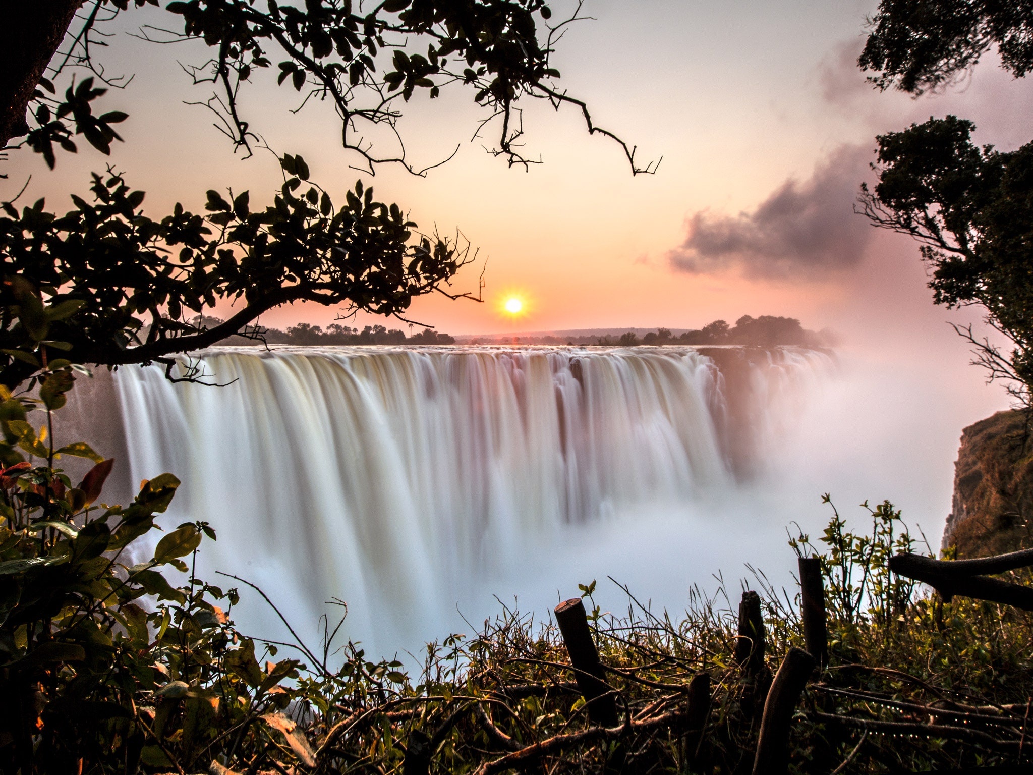 Victoria Falls, Devil’s Pool (Zambia) Wallpaper, 2050x1540 HD Desktop