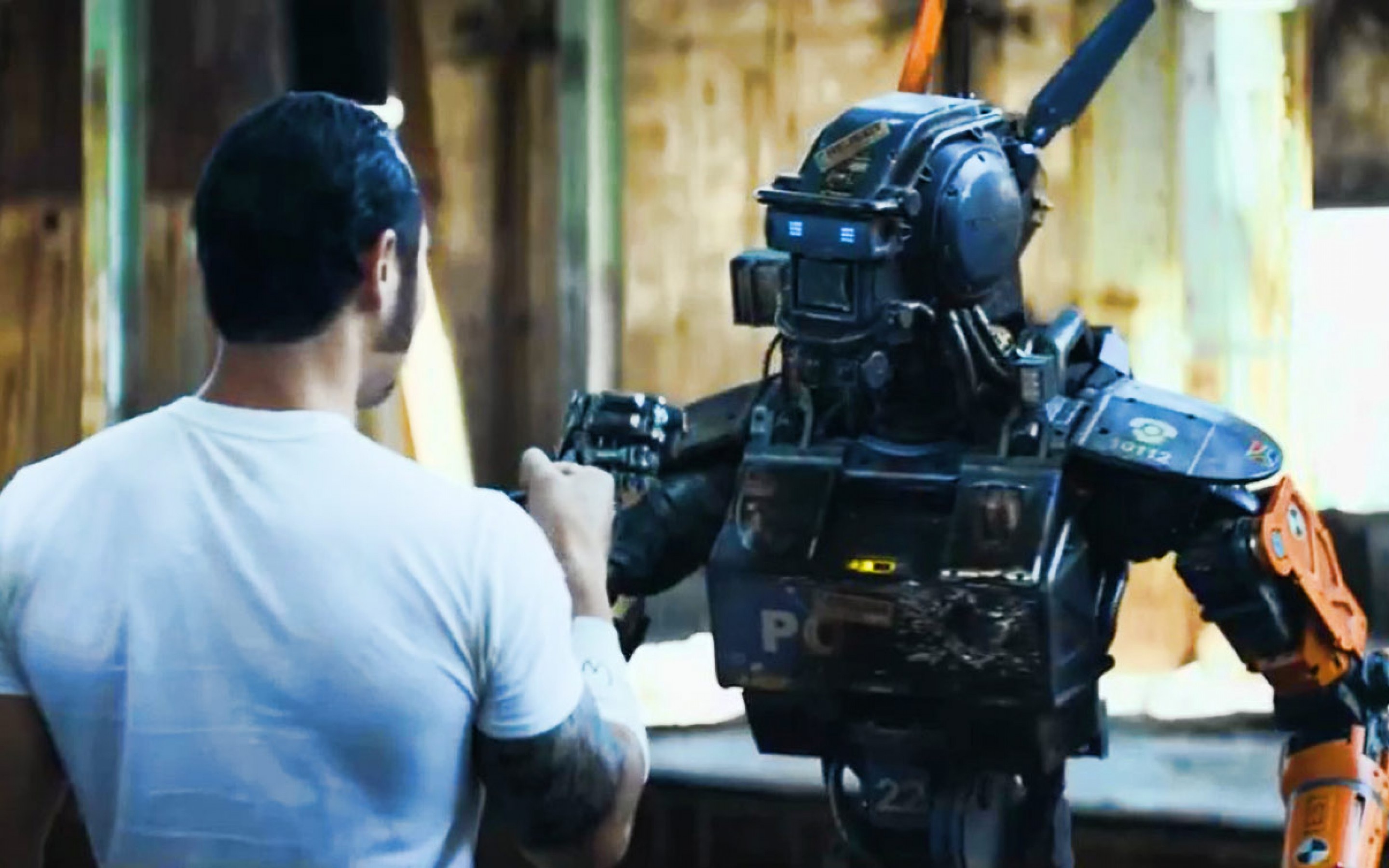 Chappie movie, Geekend release, The Dani Planet, 2880x1800 HD Desktop