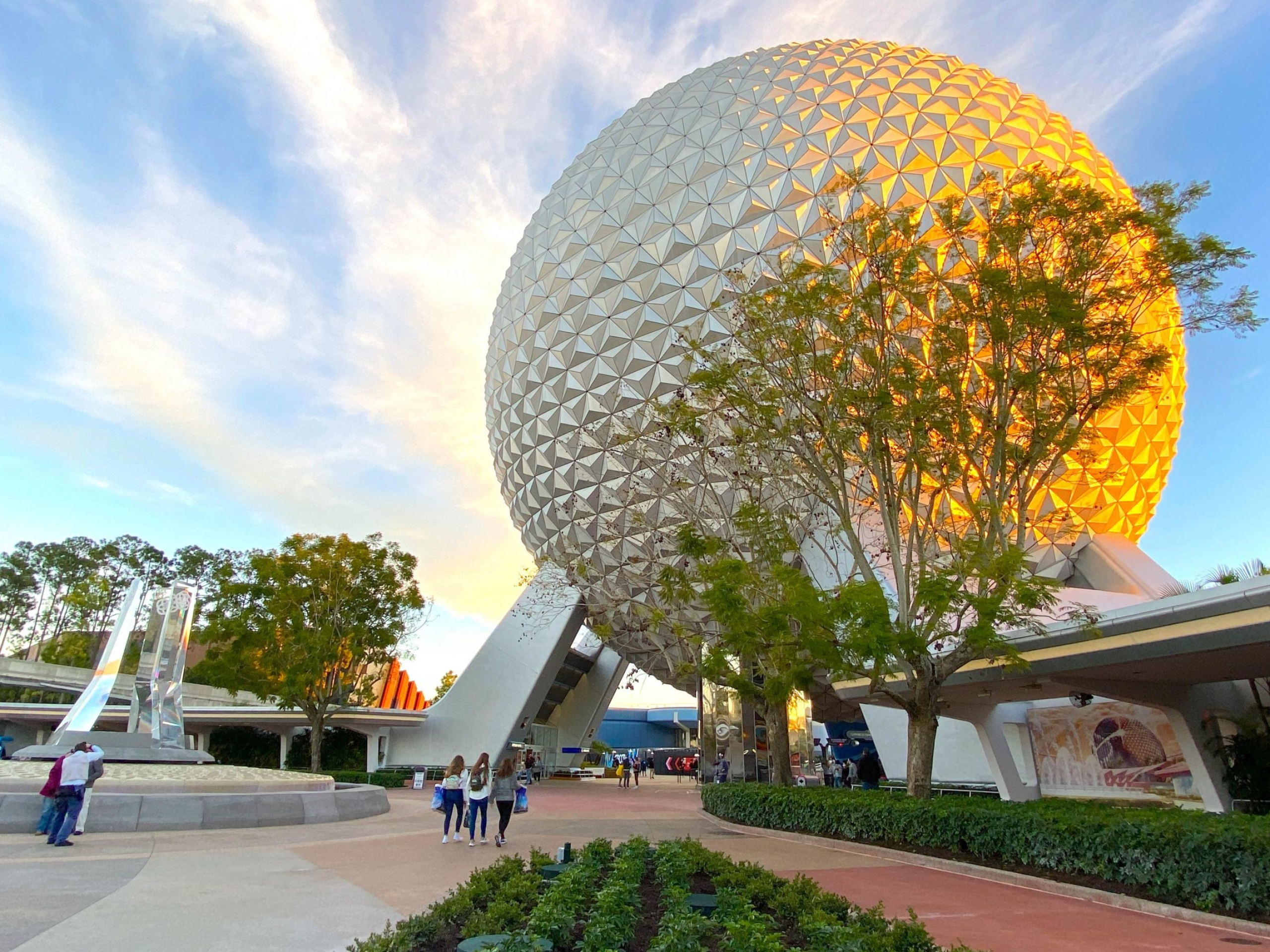 Epcot Park, Park hopping, Transportation updates, 2560x1920 HD Desktop