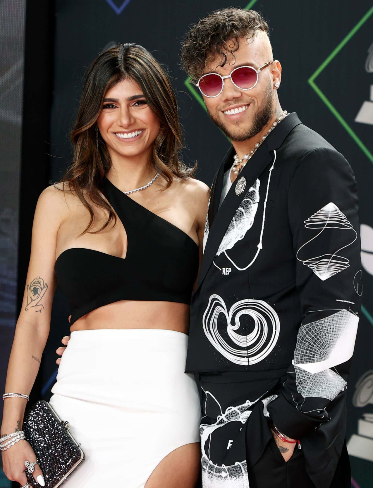 Jhay Cortez, Puerto Rican singer, Mia Khalifa relationship, New music, 1570x2050 HD Phone