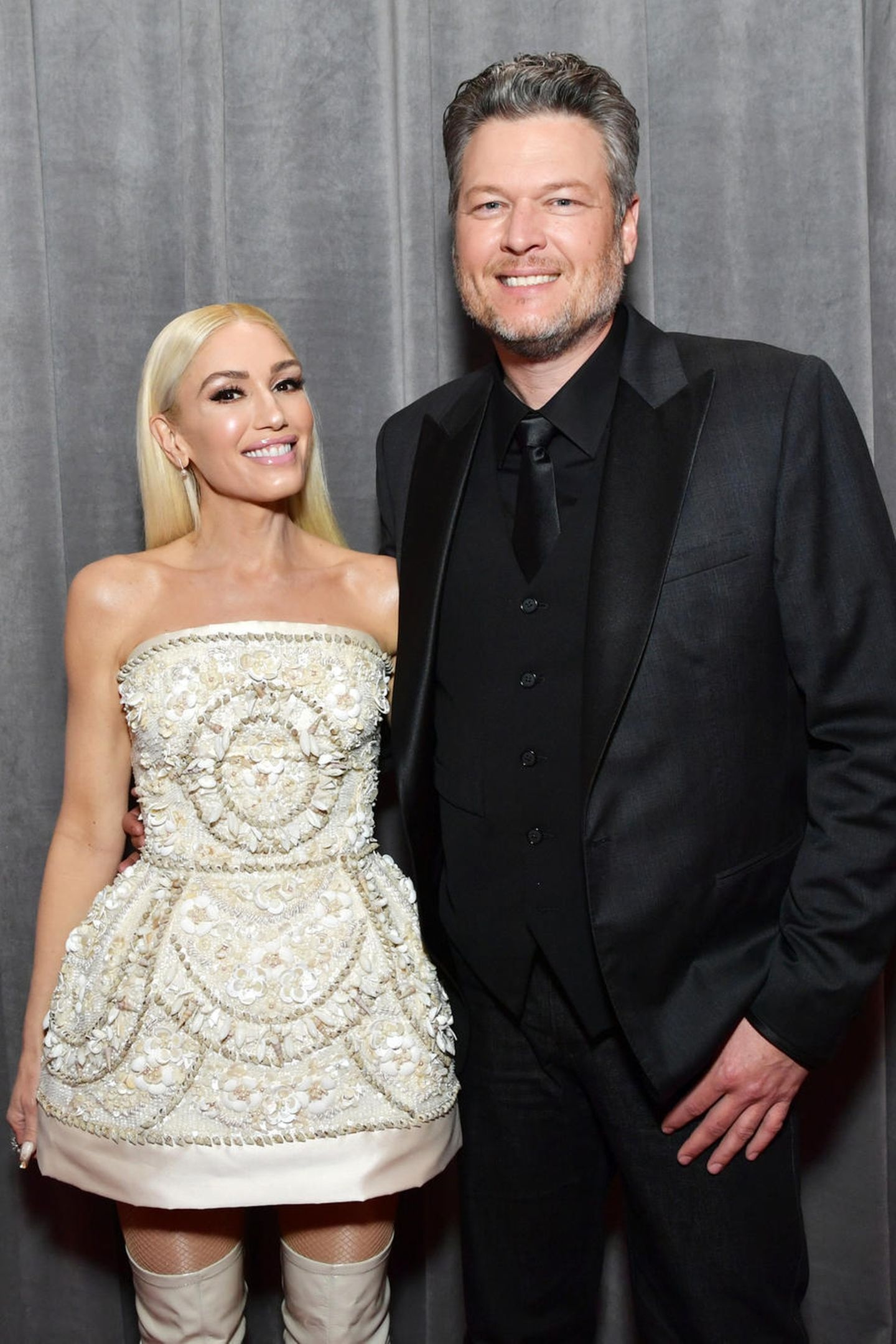 Blake Shelton, Gwen Stefani, Dream wedding, New details, 1440x2160 HD Phone