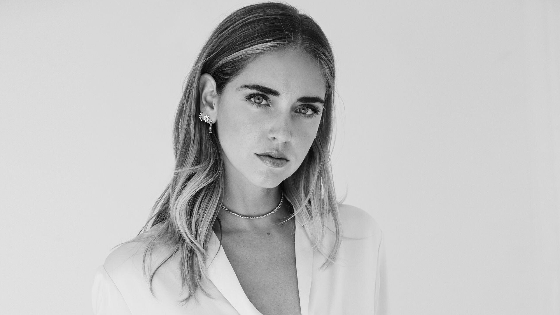 Chiara Ferragni wallpapers, Fashion icon, Creative designs, Stylish imagery, 1920x1080 Full HD Desktop