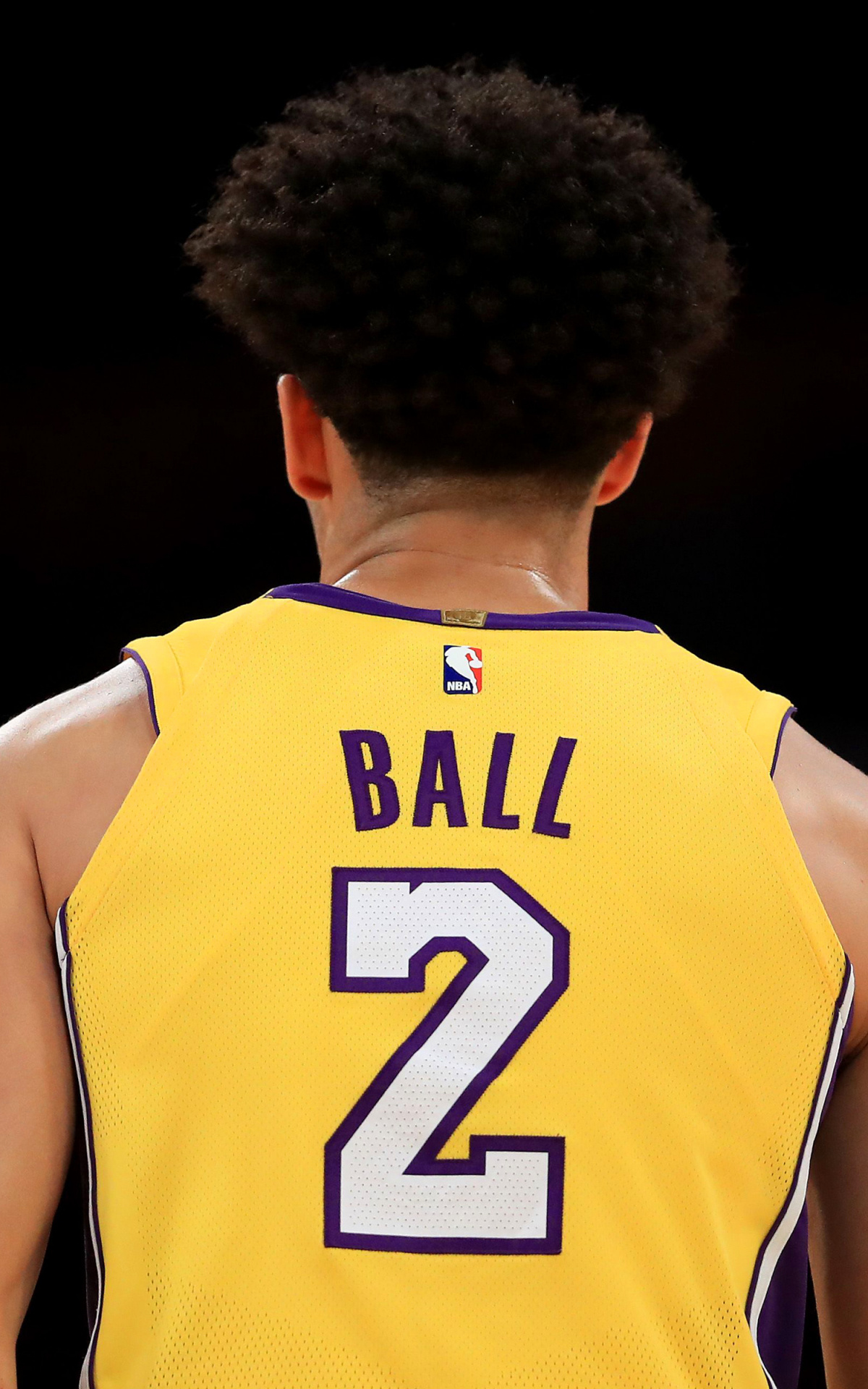 Lonzo Ball, Match basketball players, NBA, 4K, 1200x1920 HD Phone