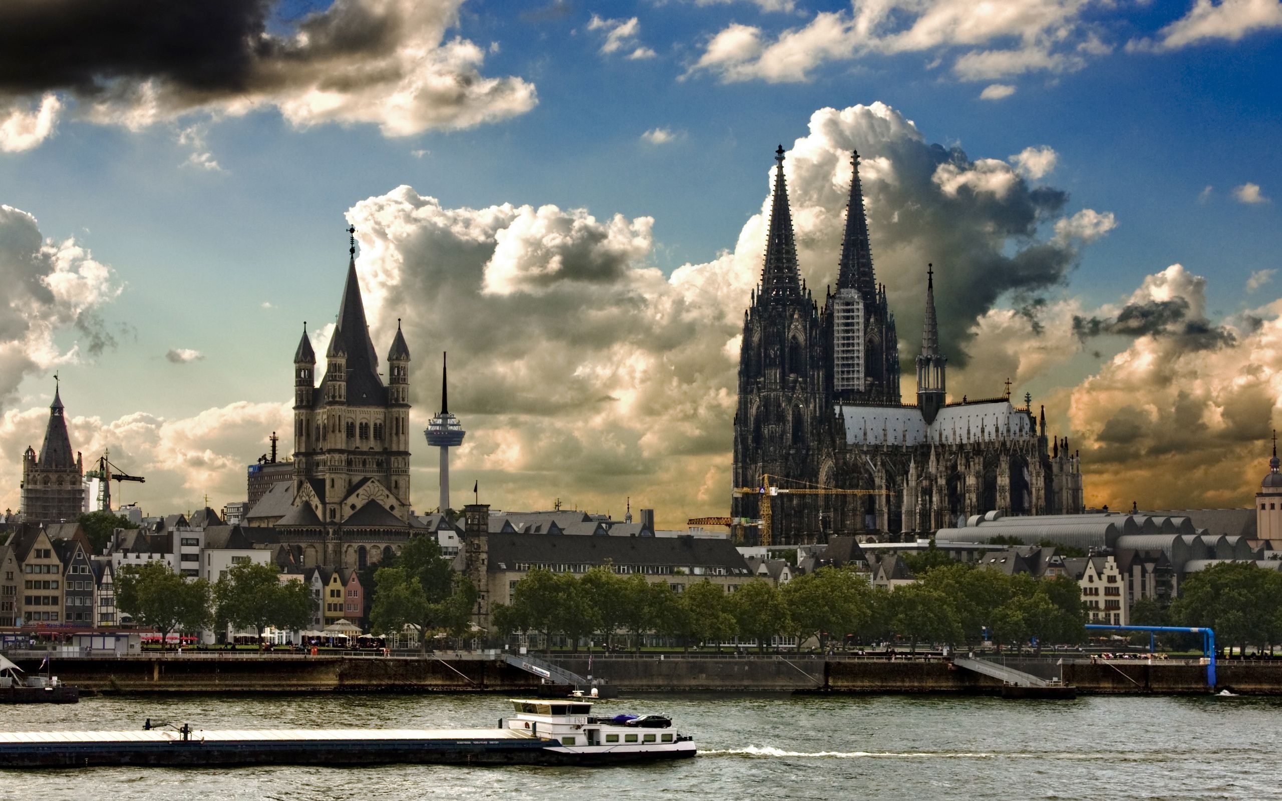 Cologne Wallpapers, Dual Screen, Panoramic, 2560x1600 HD Desktop