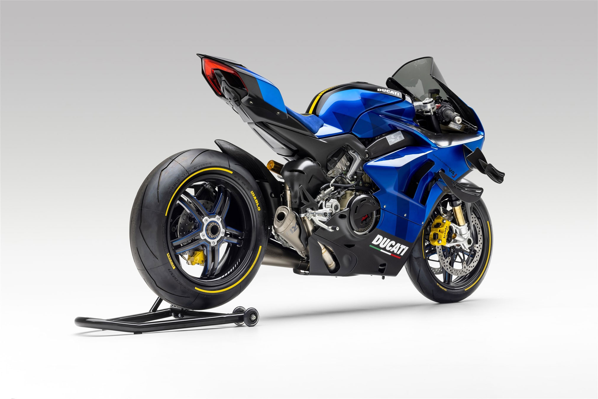 Exclusive Model 2022, Ducati Superleggera V4 Wallpaper, 2030x1350 HD Desktop