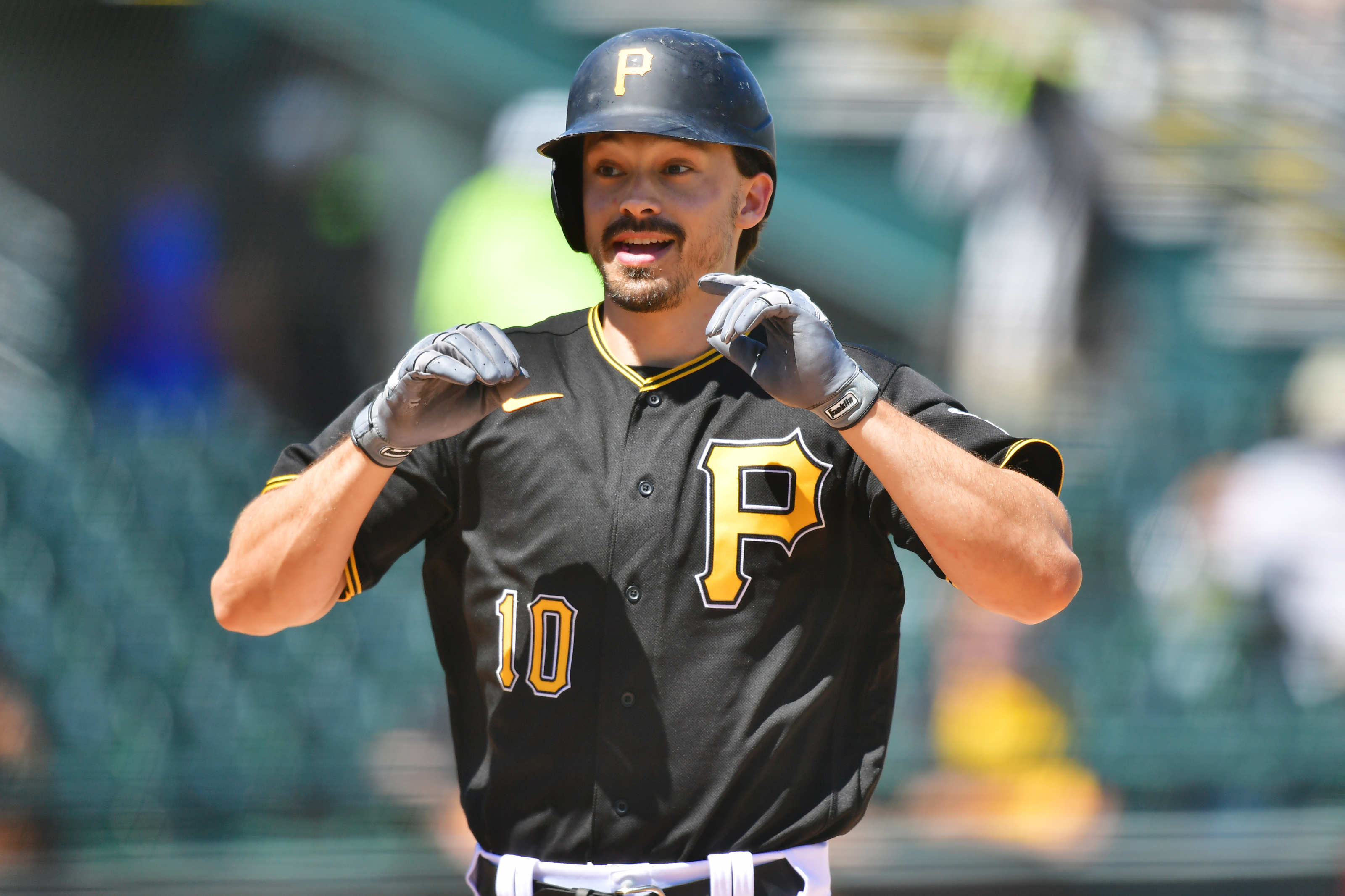 Bryan Reynolds, Pittsburgh Pirates Wallpaper, 3200x2140 HD Desktop