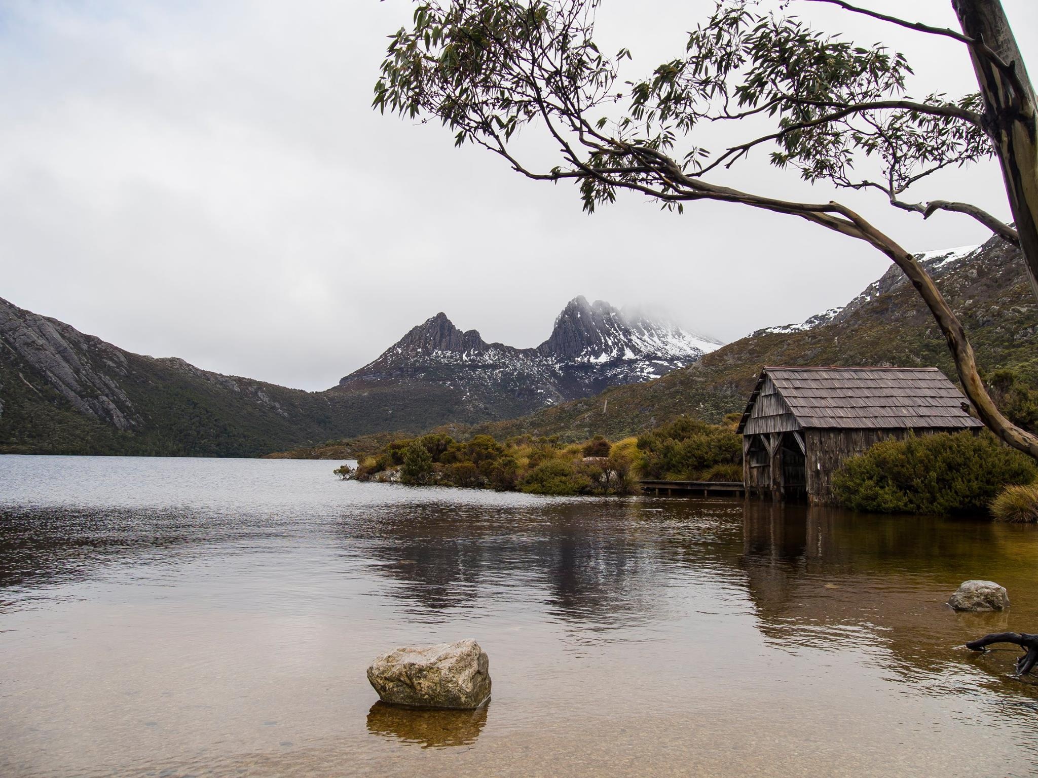 Lake Saint Clair, Cradle Mountain, Dove Lake circuit, National park adventure, 2050x1540 HD Desktop