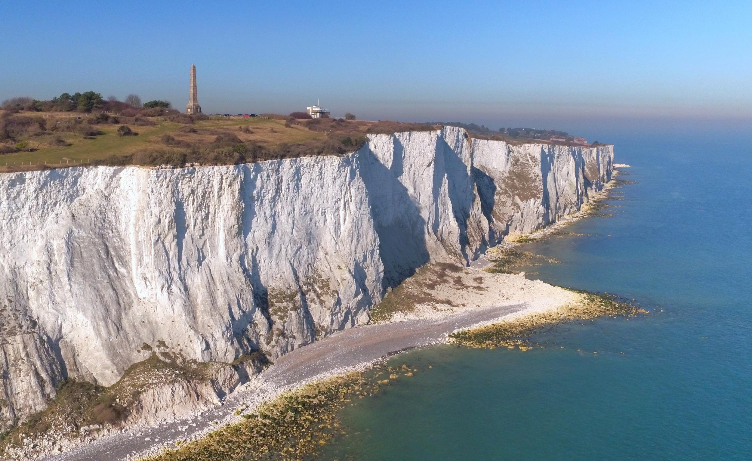 White Cliffs of Dover, Pro EU banner, Brexit, Political statement, 2500x1540 HD Desktop