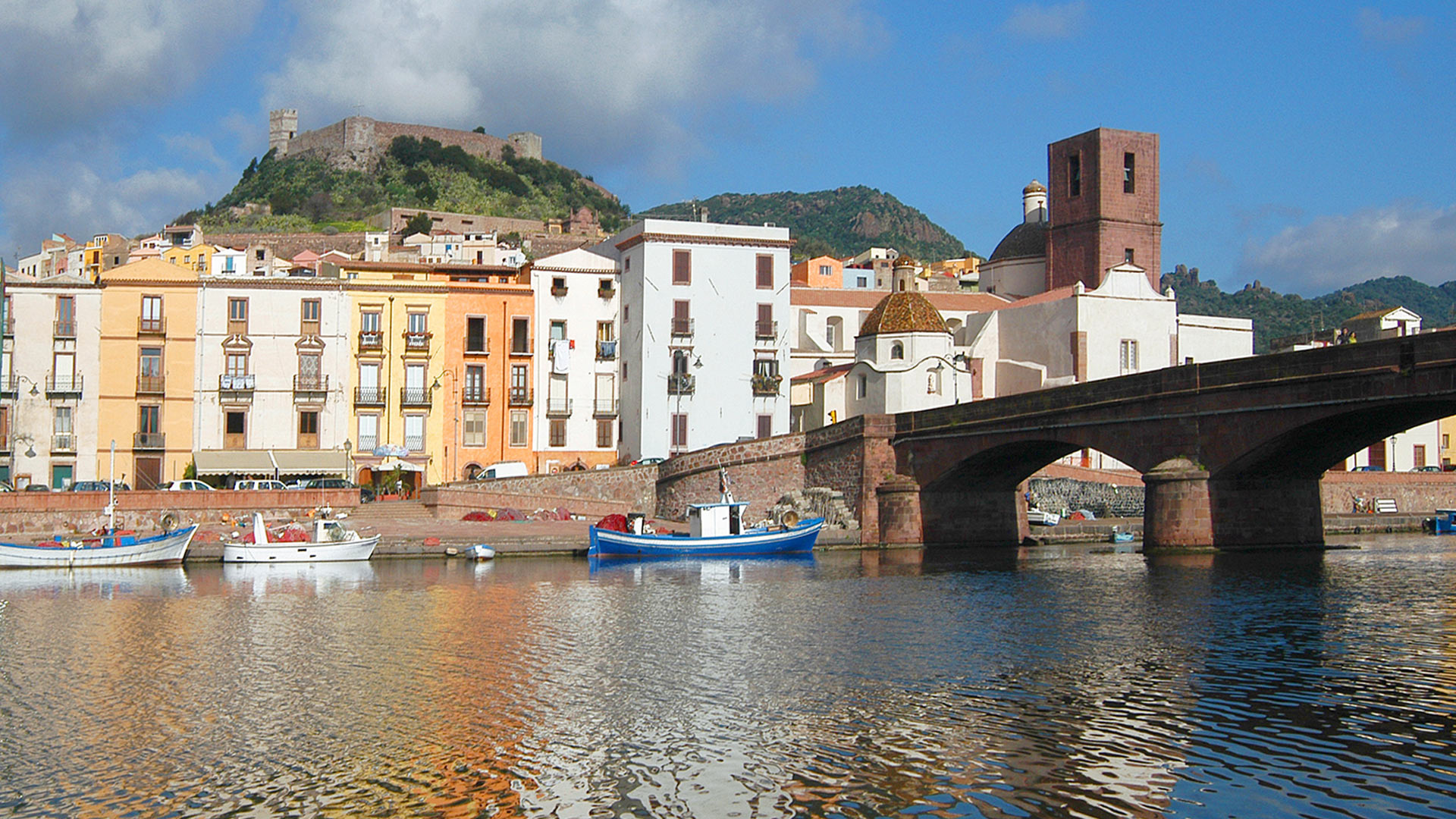 Bosa, Labitato di Bosa, Sardinian allure, Magazine-worthy views, 1920x1080 Full HD Desktop