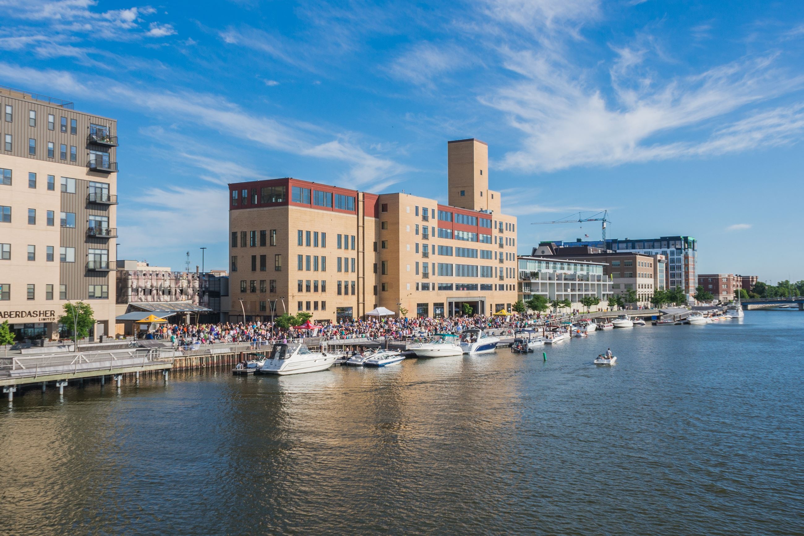 Fox River, Green Bay (Wisconsin) Wallpaper, 2600x1740 HD Desktop