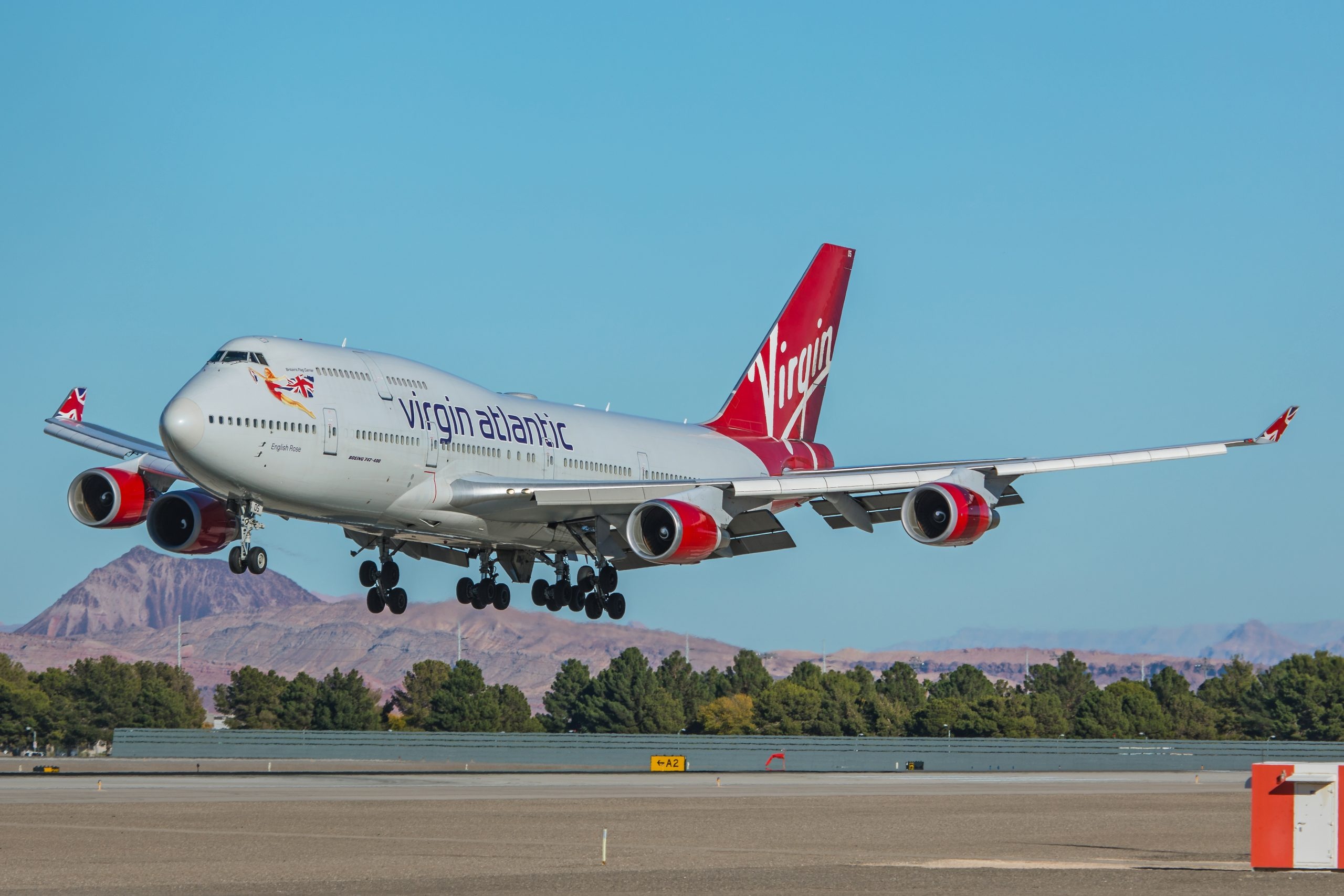 Virgin Atlantic resilience, Airline recovery, Aircraft flying, CEO's confidence, 2560x1710 HD Desktop