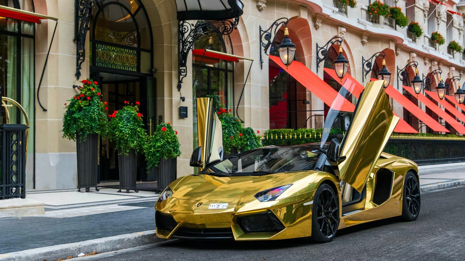 Plaza Athénée Paris, Gold Lamborghini Wallpaper, 1920x1080 Full HD Desktop