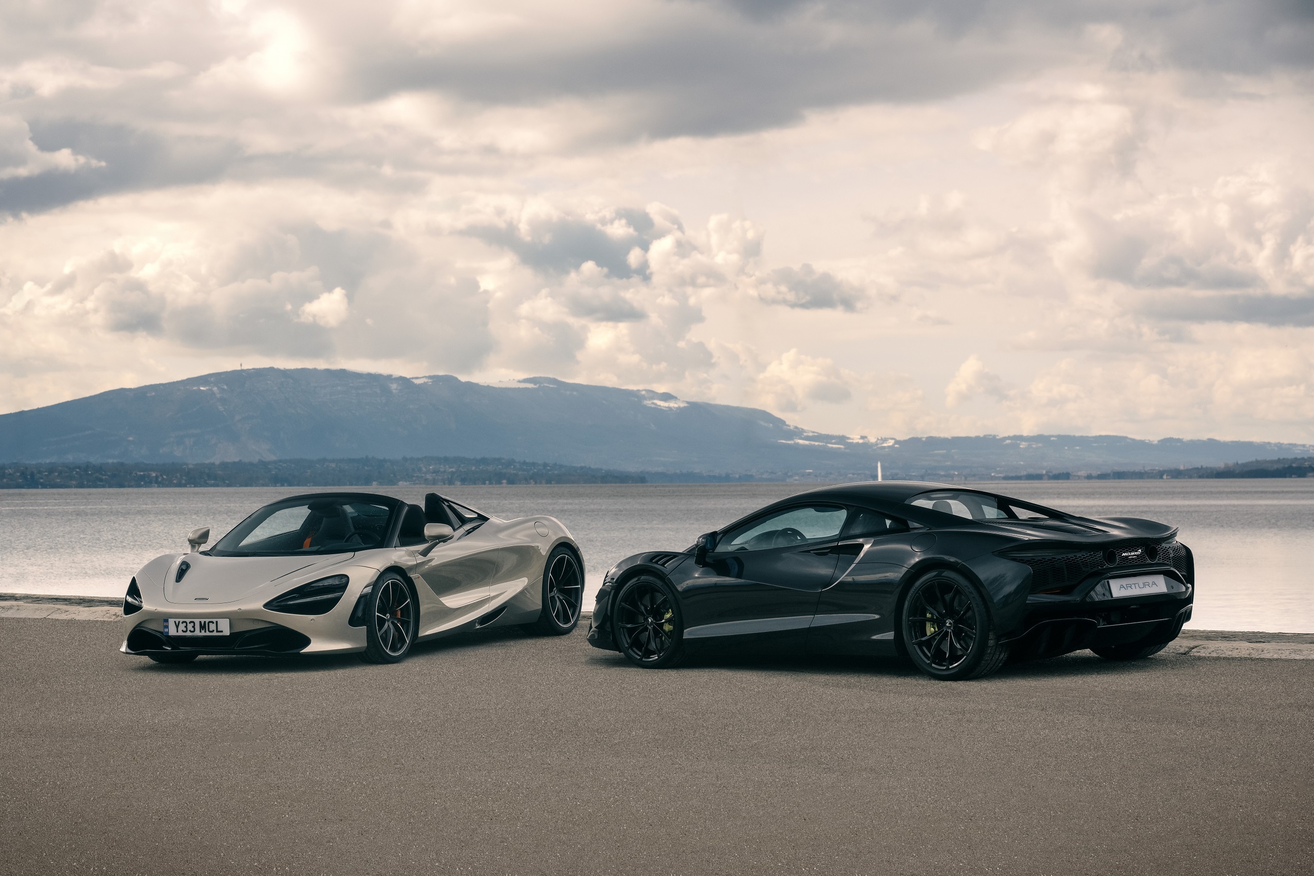 Artura vs 720S, McLaren Artura Wallpaper, 2560x1710 HD Desktop