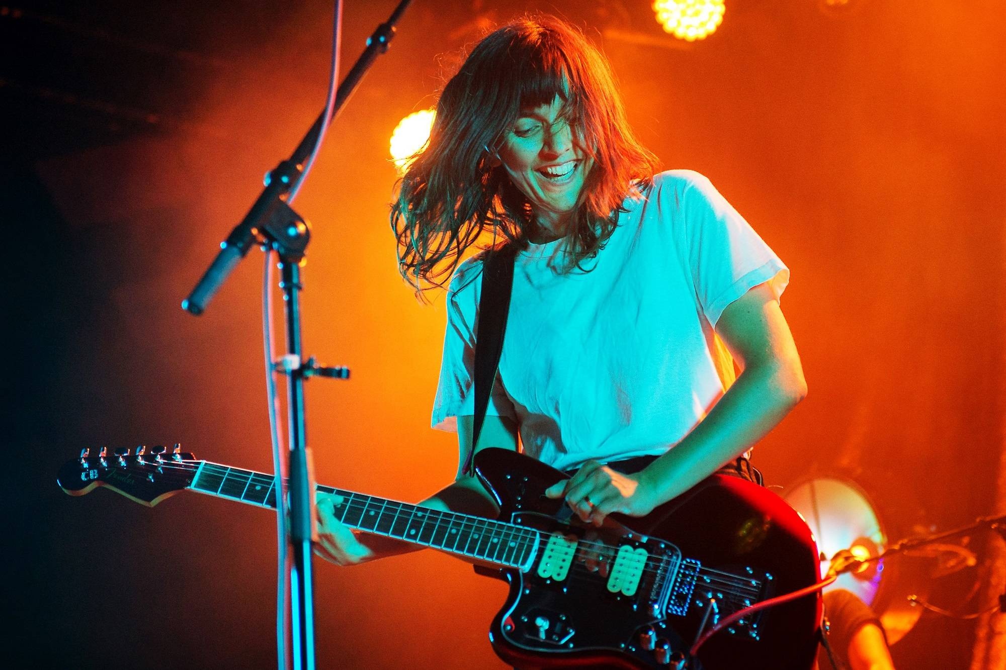 Courtney Barnett, Pizza toppings, New album, 2000x1340 HD Desktop