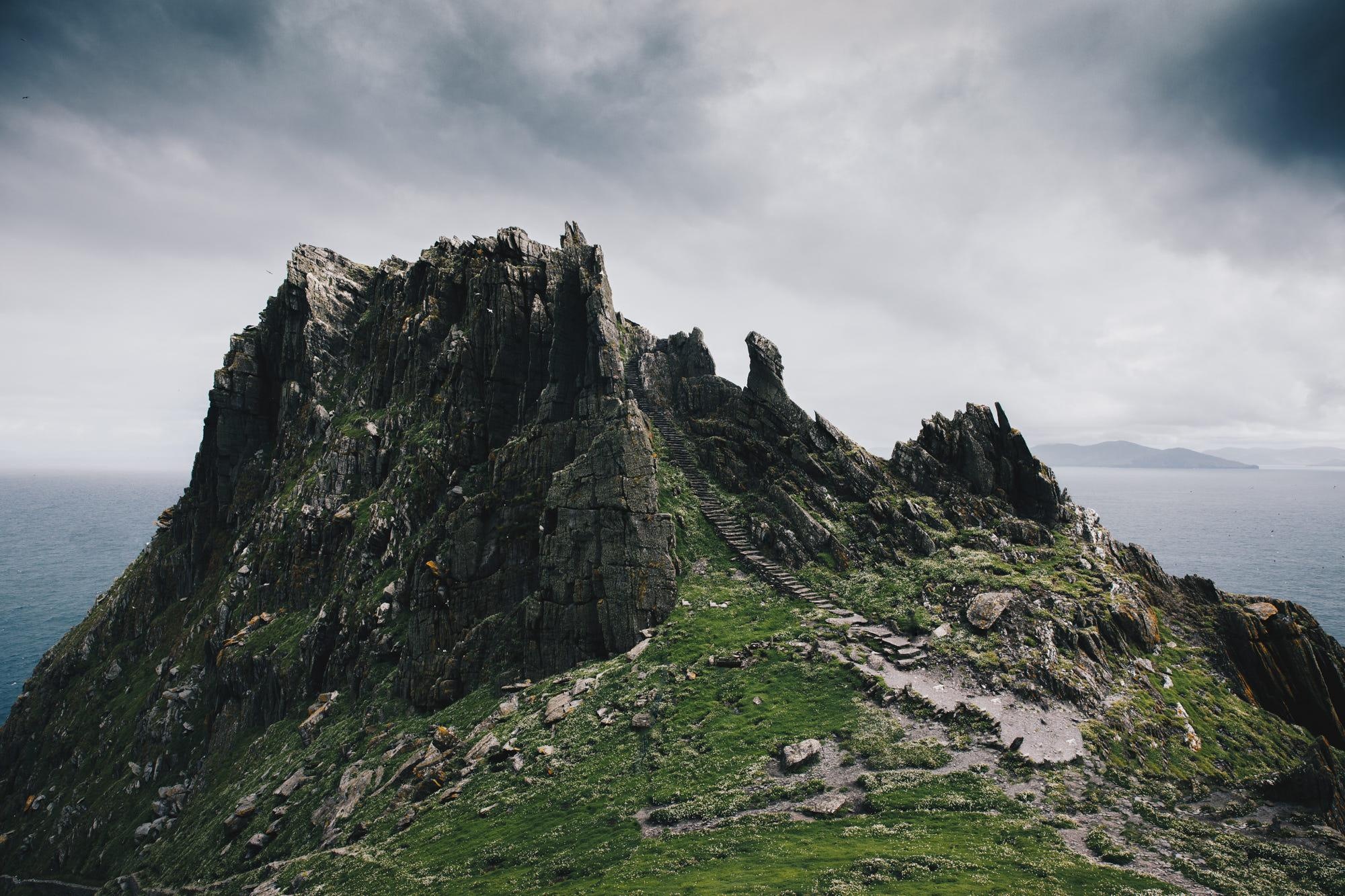 Skellig Michael, Ireland's beauty, Rmostbeautiful, Coastal wonder, 2000x1340 HD Desktop