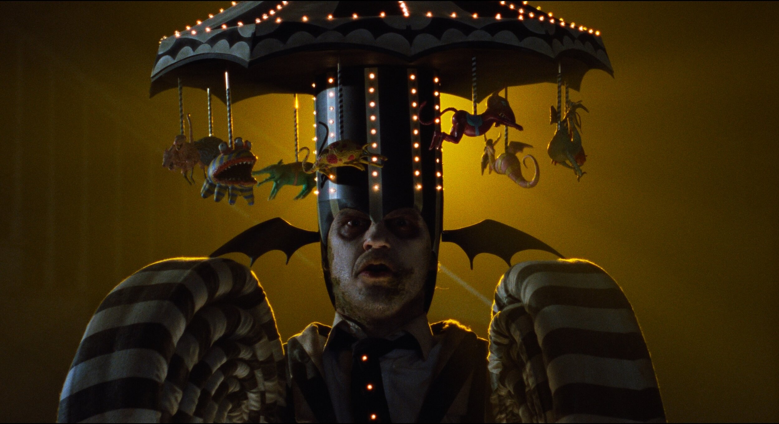 Beetlejuice movie, UHD Blu-ray stills, Vibrant re-release, Marvel music composer, 2500x1370 HD Desktop