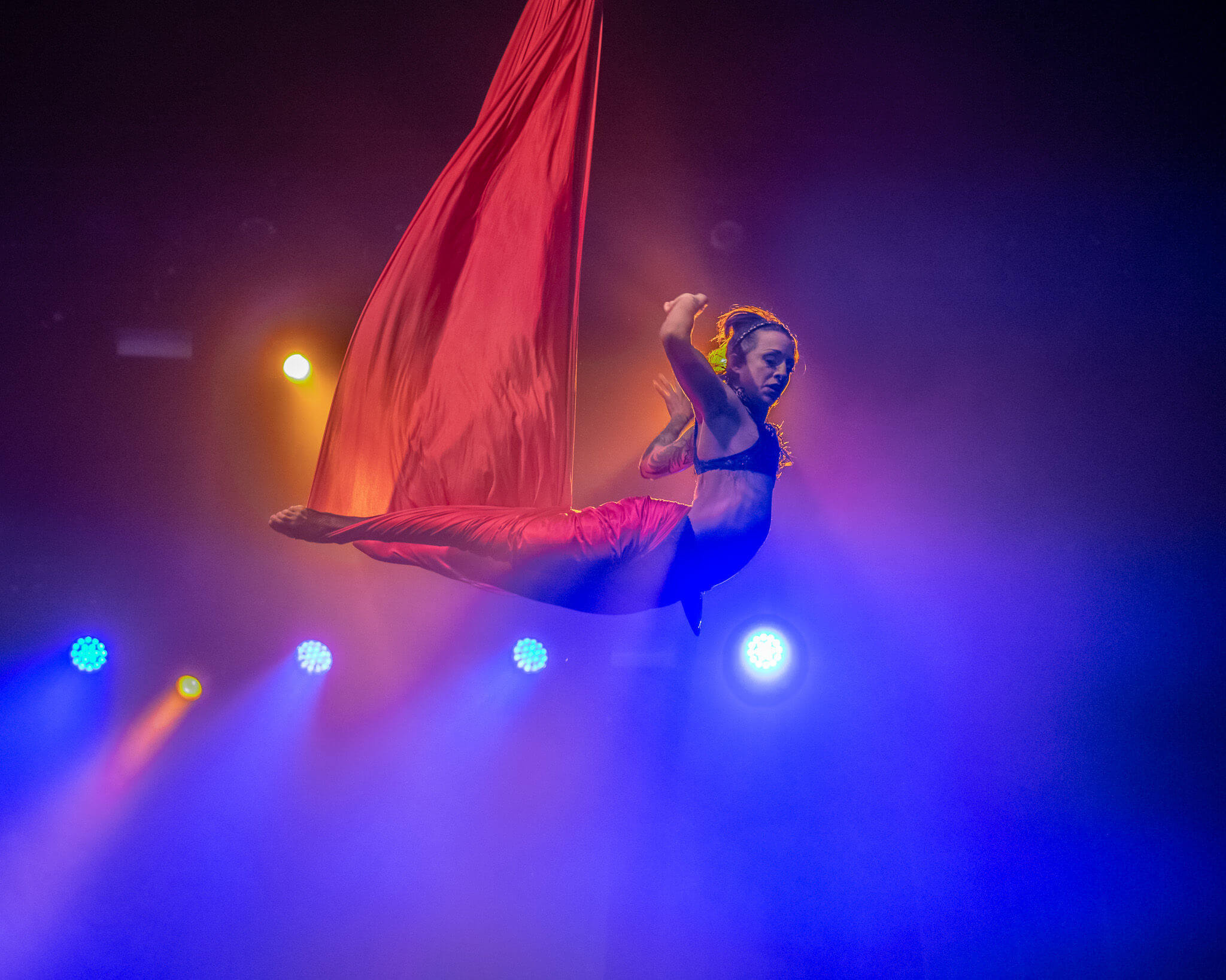 Tina Phoenix, Aerial Silks Wallpaper, 2050x1640 HD Desktop