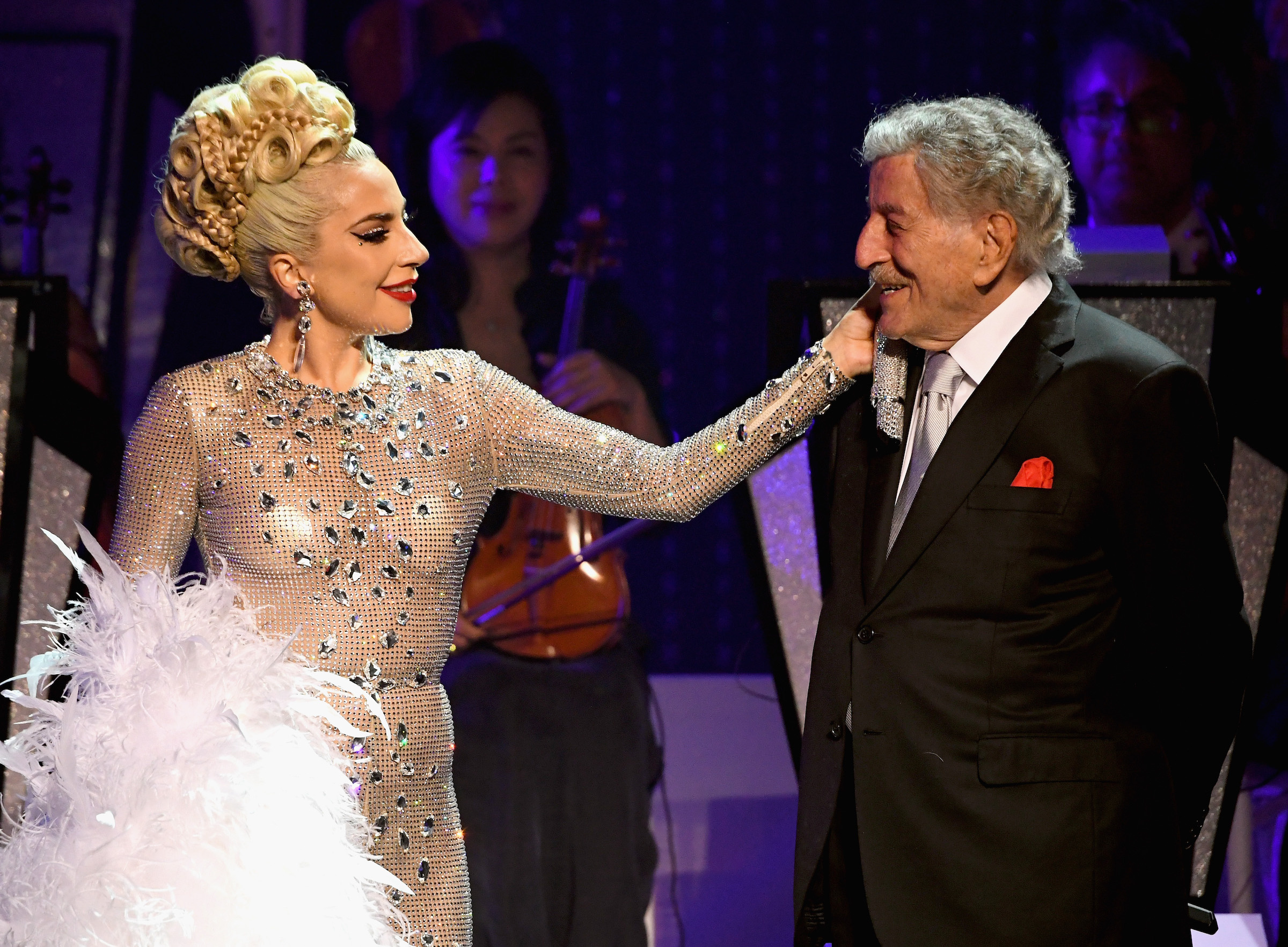 Tony Bennett, Guinness World Record, Lady Gaga and Tony Bennett, 2400x1770 HD Desktop