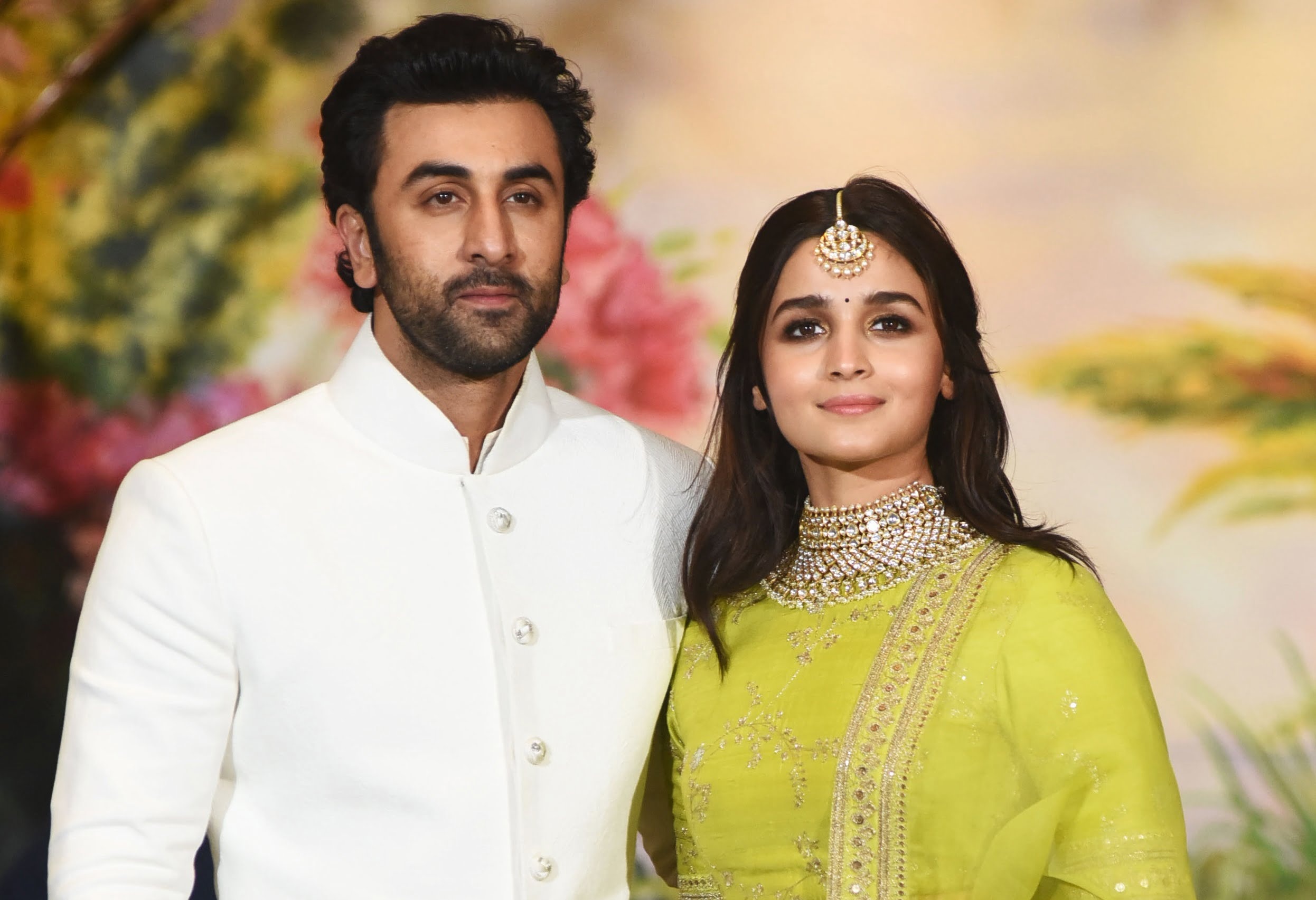 Ranbir Kapoor, Alia Bhatt, Bollywood couple, Celebrity wedding, 2500x1710 HD Desktop