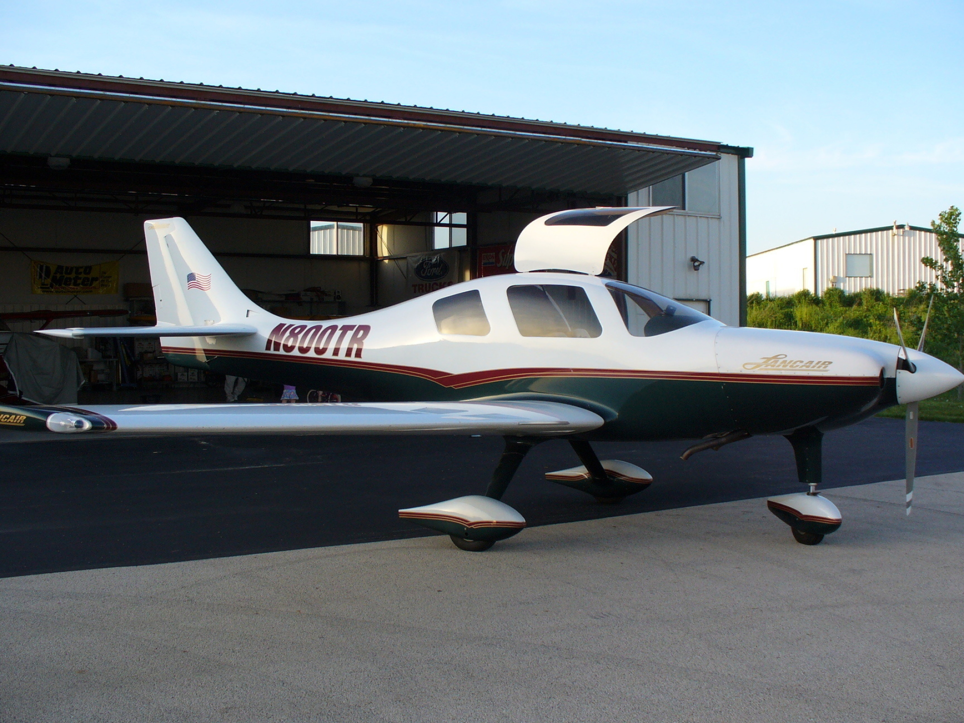 Lancair, Cutting-edge design, Innovative aviation, Advanced engineering, 1920x1440 HD Desktop