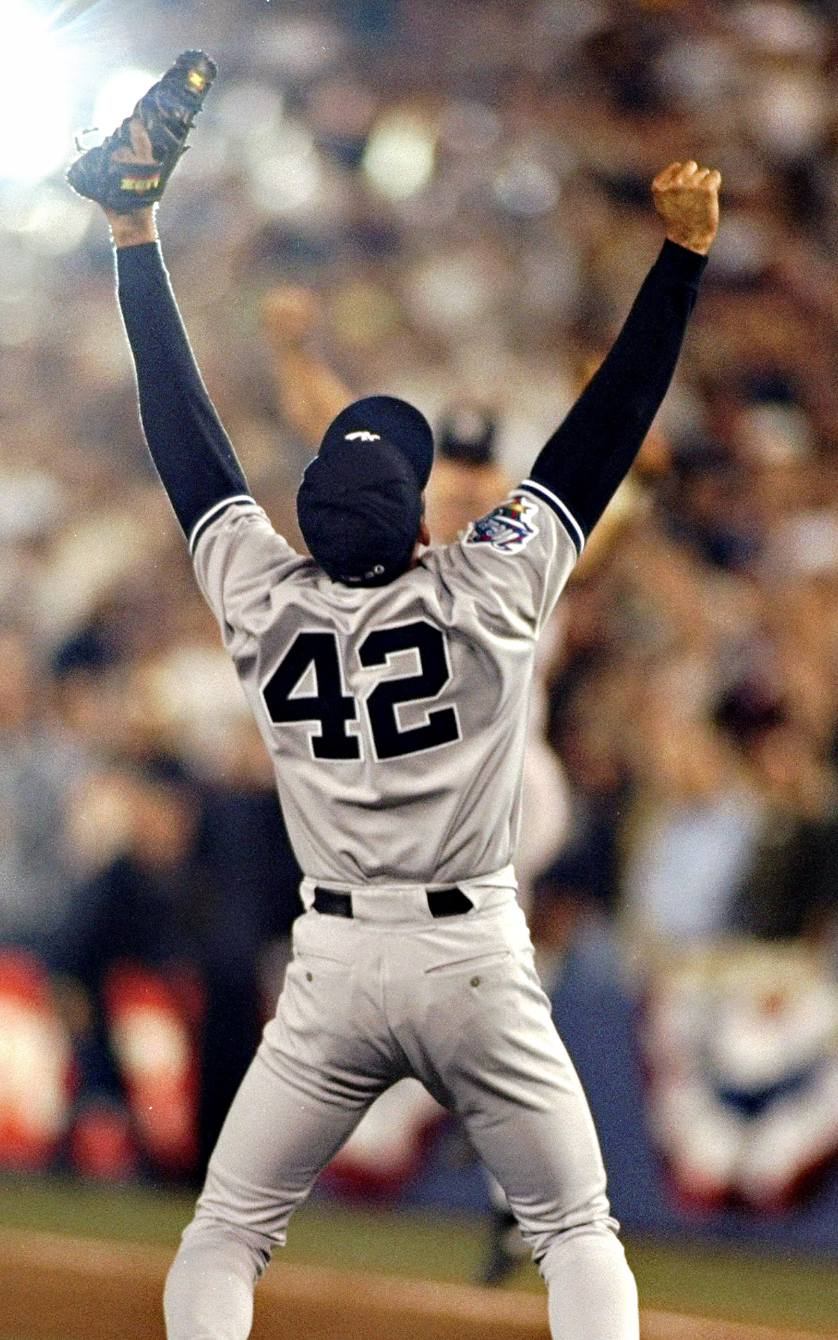 Mariano Rivera, Enter Sandman, Iconic entrance, Legendary career, 1200x1920 HD Phone