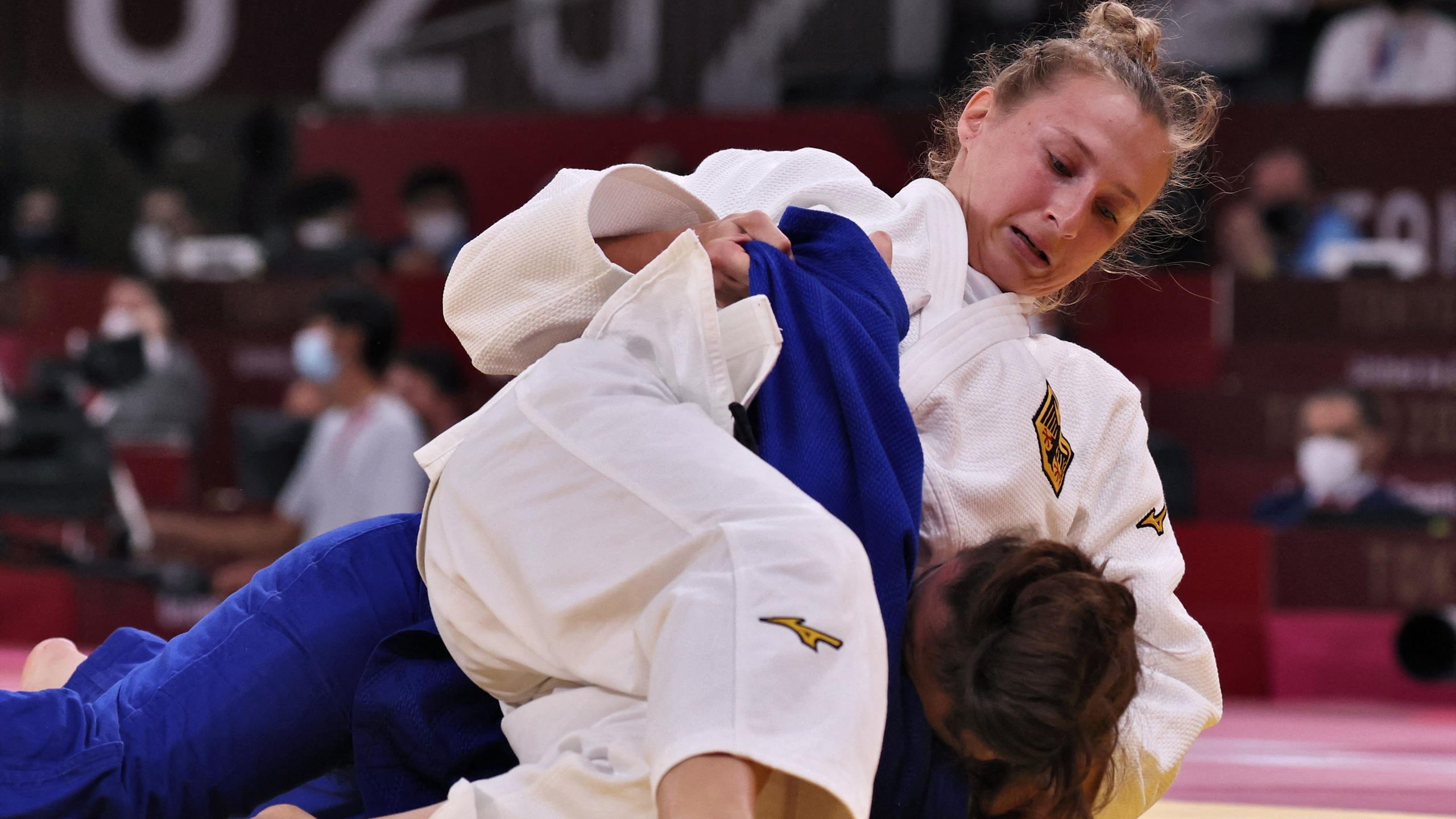 Martyna Trajdos, Judo Wallpaper, 2560x1440 HD Desktop