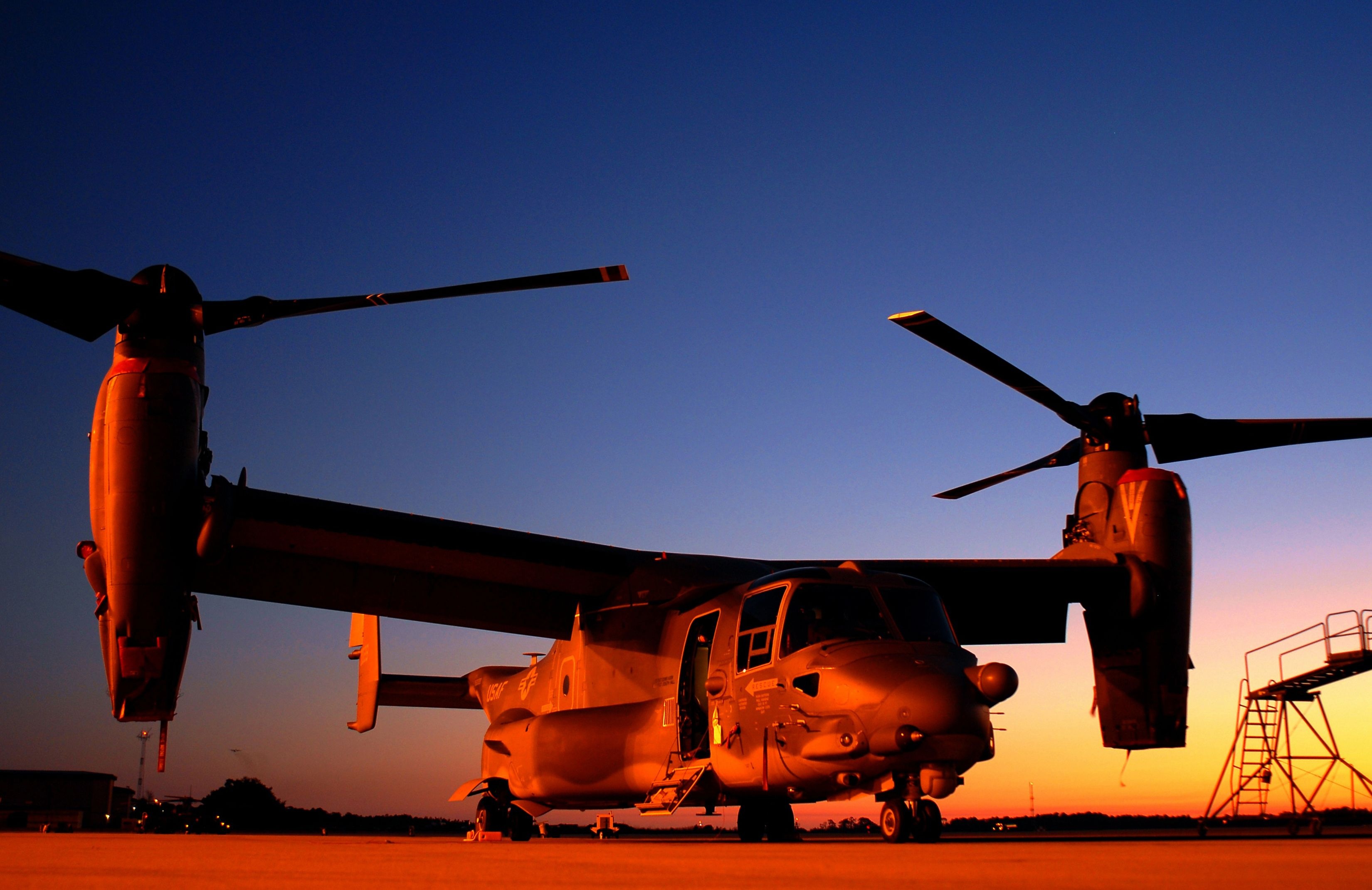 Bell Boeing V-22 Osprey, Tiltrotor aircraft, Military aviation, Combat missions, 3300x2140 HD Desktop