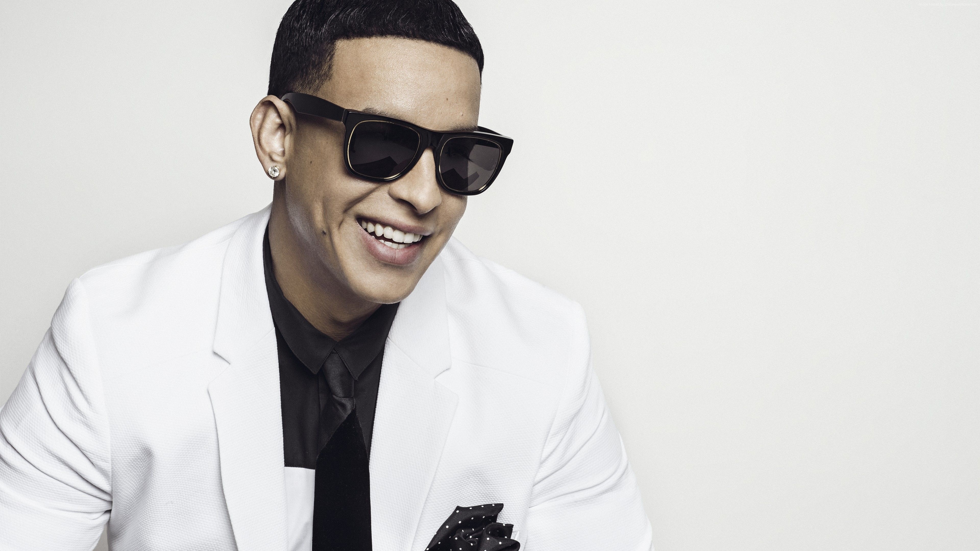 Romeo Santos, Daddy Yankee, Reggaeton, J Balvin, 3840x2160 4K Desktop