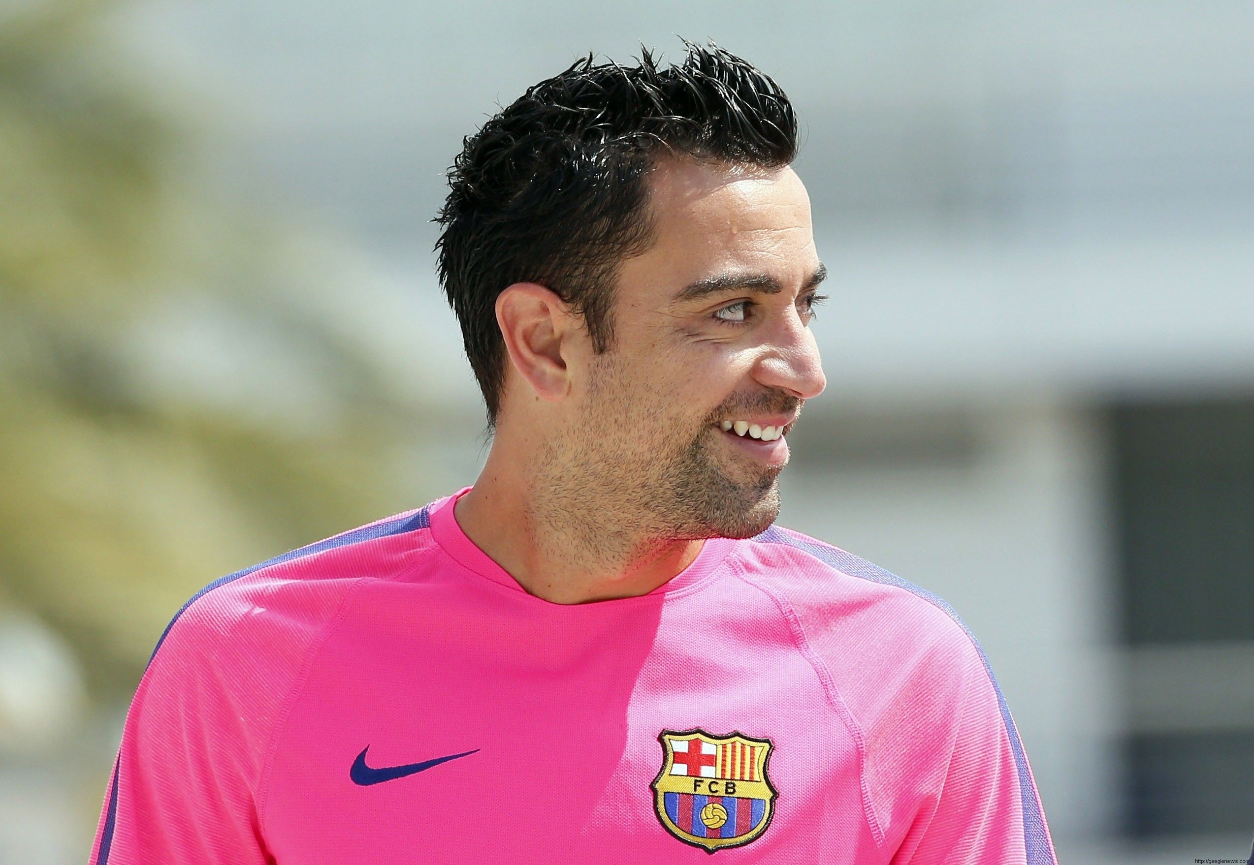 Xavi Hernandez wallpapers, Soccer legend, Barcelona icon, Sports admiration, 2550x1760 HD Desktop