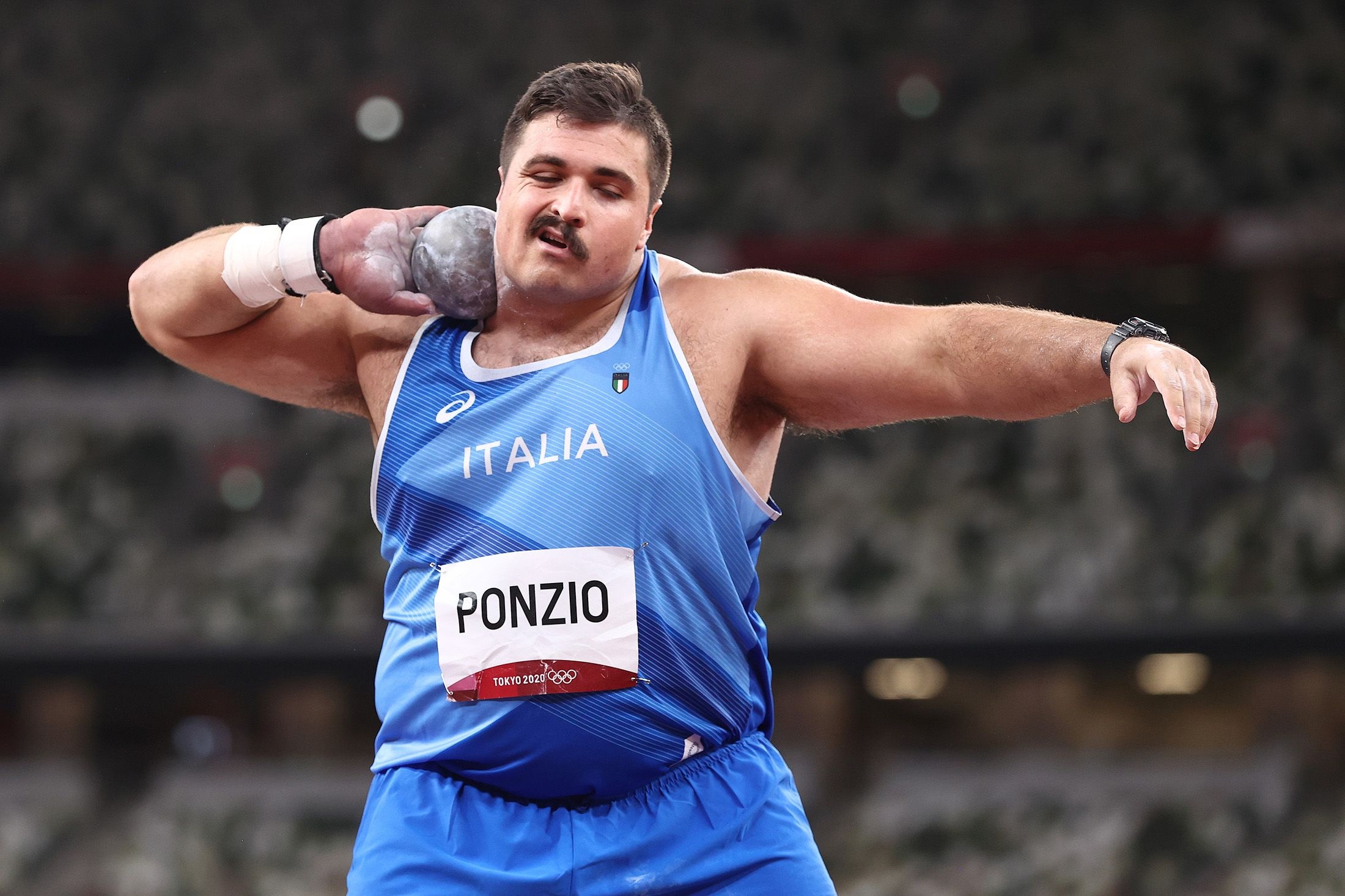 Nick Ponzio, Shot Put Wallpaper, 2200x1470 HD Desktop