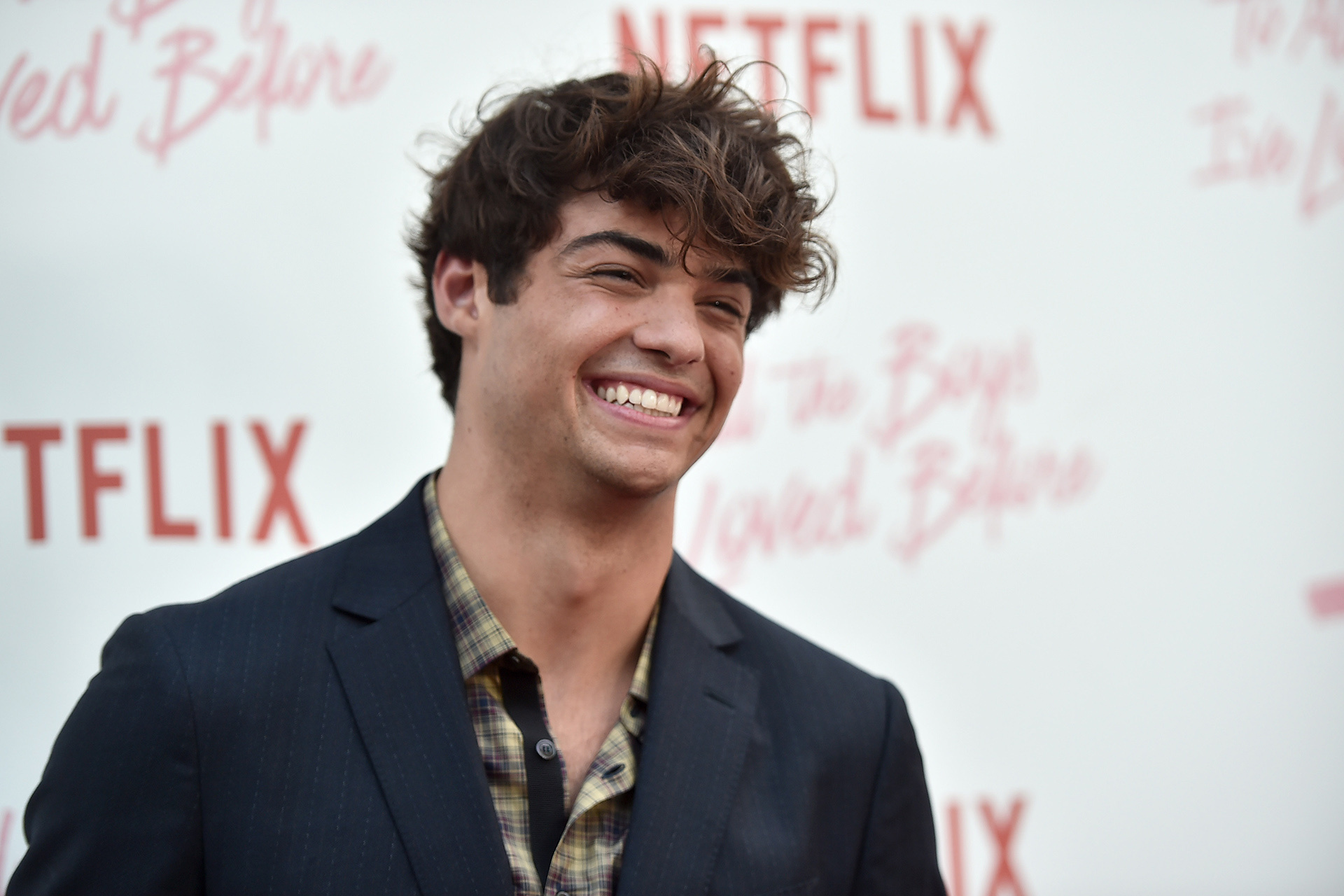 Noah Centineo, Hollywood's new man crush, GQ, 1920x1280 HD Desktop