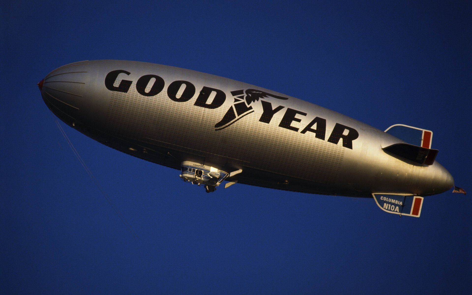 Zeppelin Airship, Dirigible, Goodyear blimp, Aircrafts and planes, 1920x1200 HD Desktop