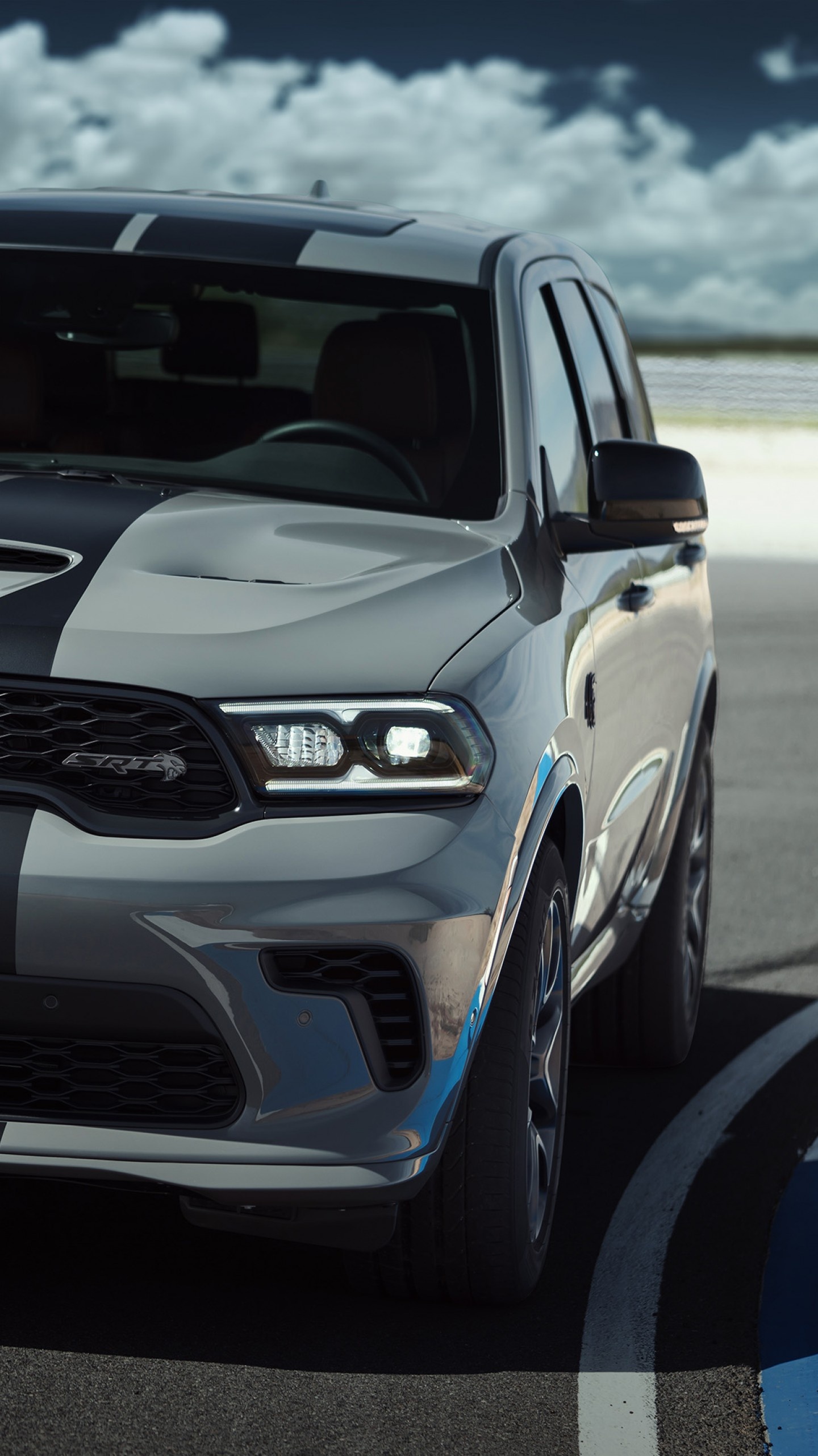 Dodge Durango SRT, Powerful SUV, Bold and aggressive, Supreme driving experience, 1440x2560 HD Phone