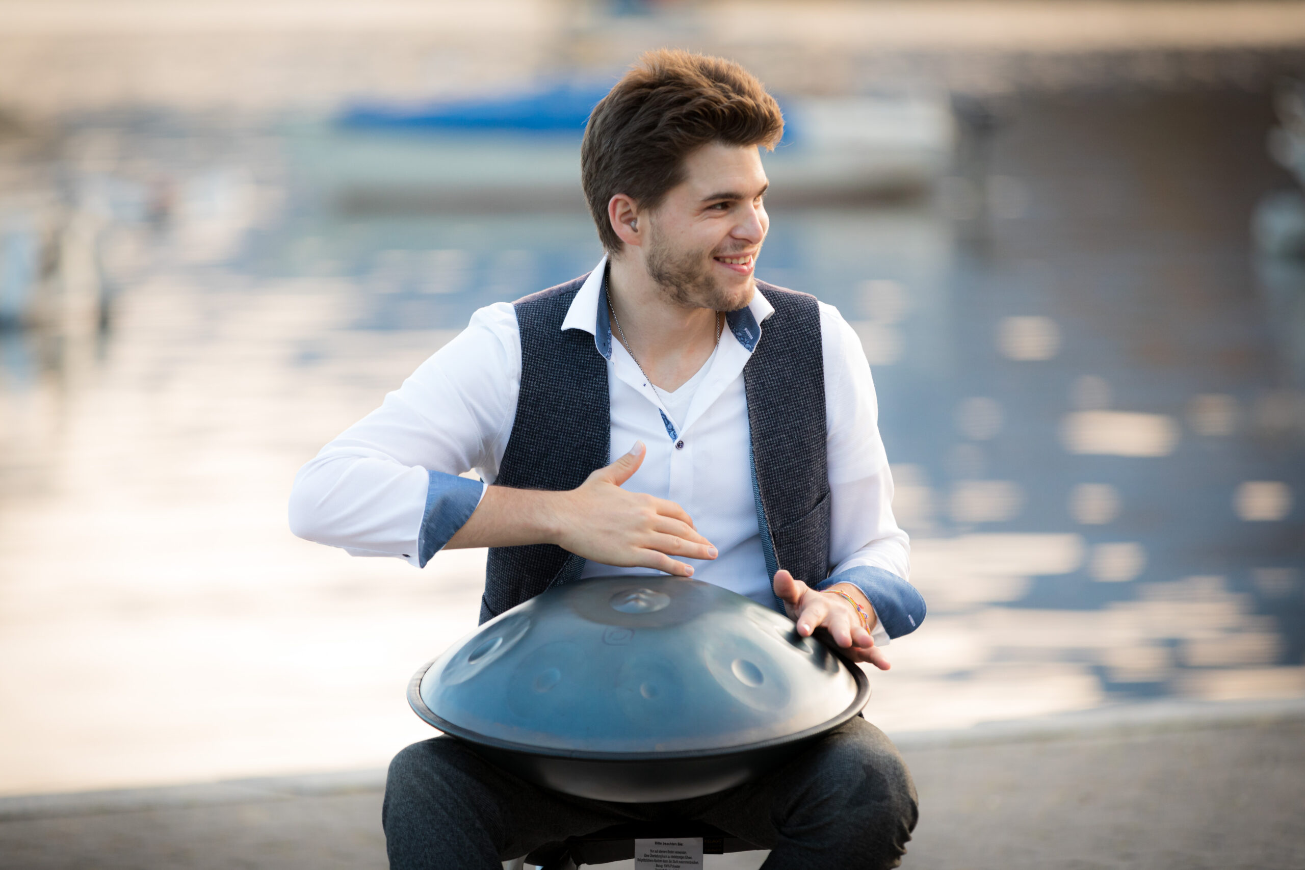 Jonas handpan music, Artistic journey, Melodic storytelling, Captivating compositions, 2560x1710 HD Desktop