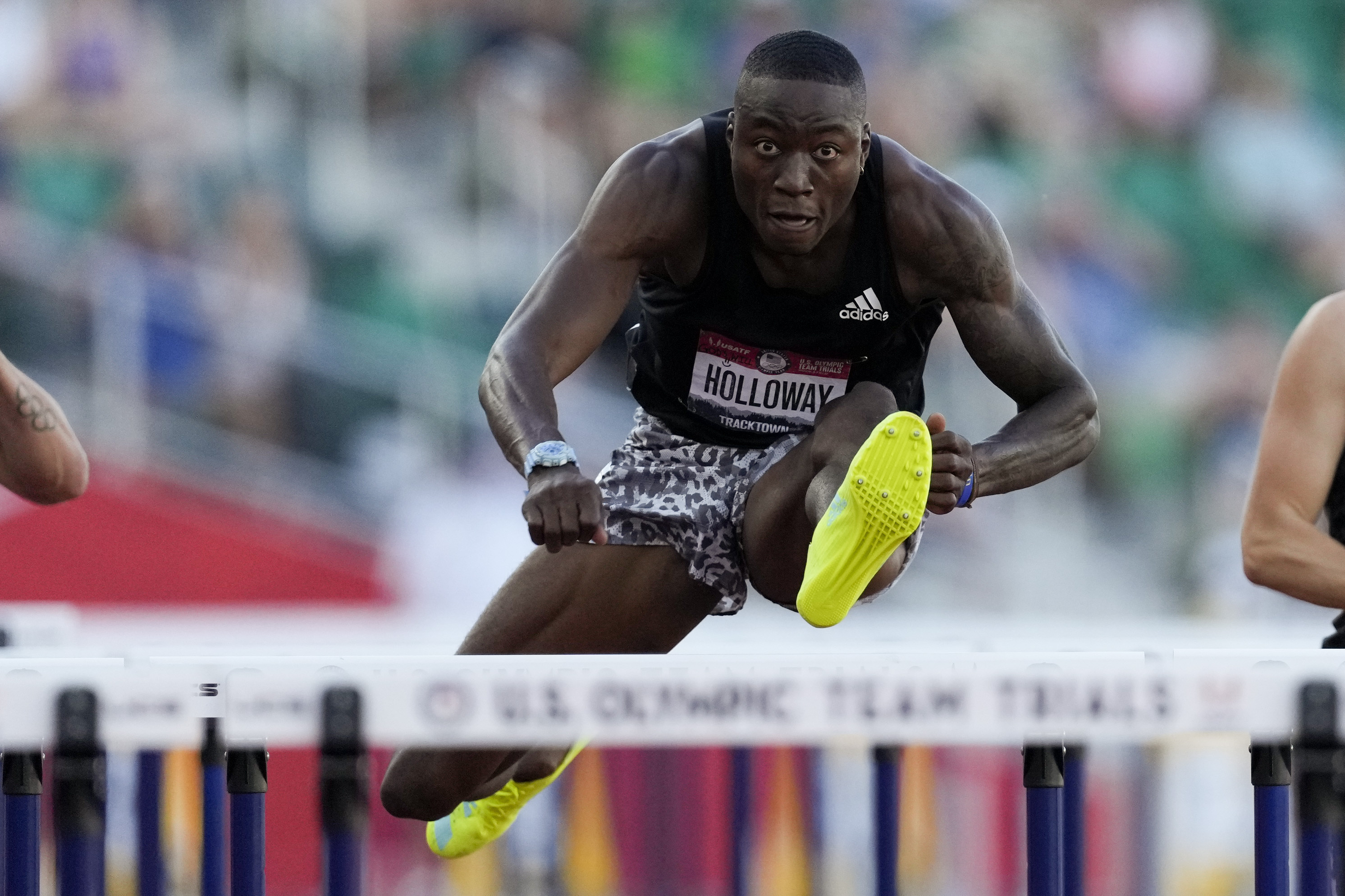 Grant Holloway, Long jump, Olympic team, Impressive achievement, 2990x1990 HD Desktop