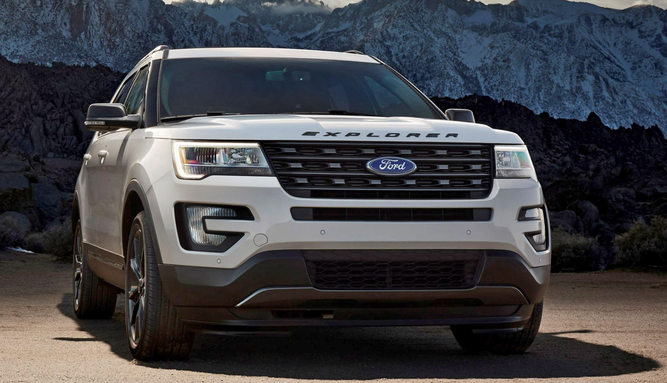 XLT Sport Pack, Ford Explorer Wallpaper, 2300x1330 HD Desktop