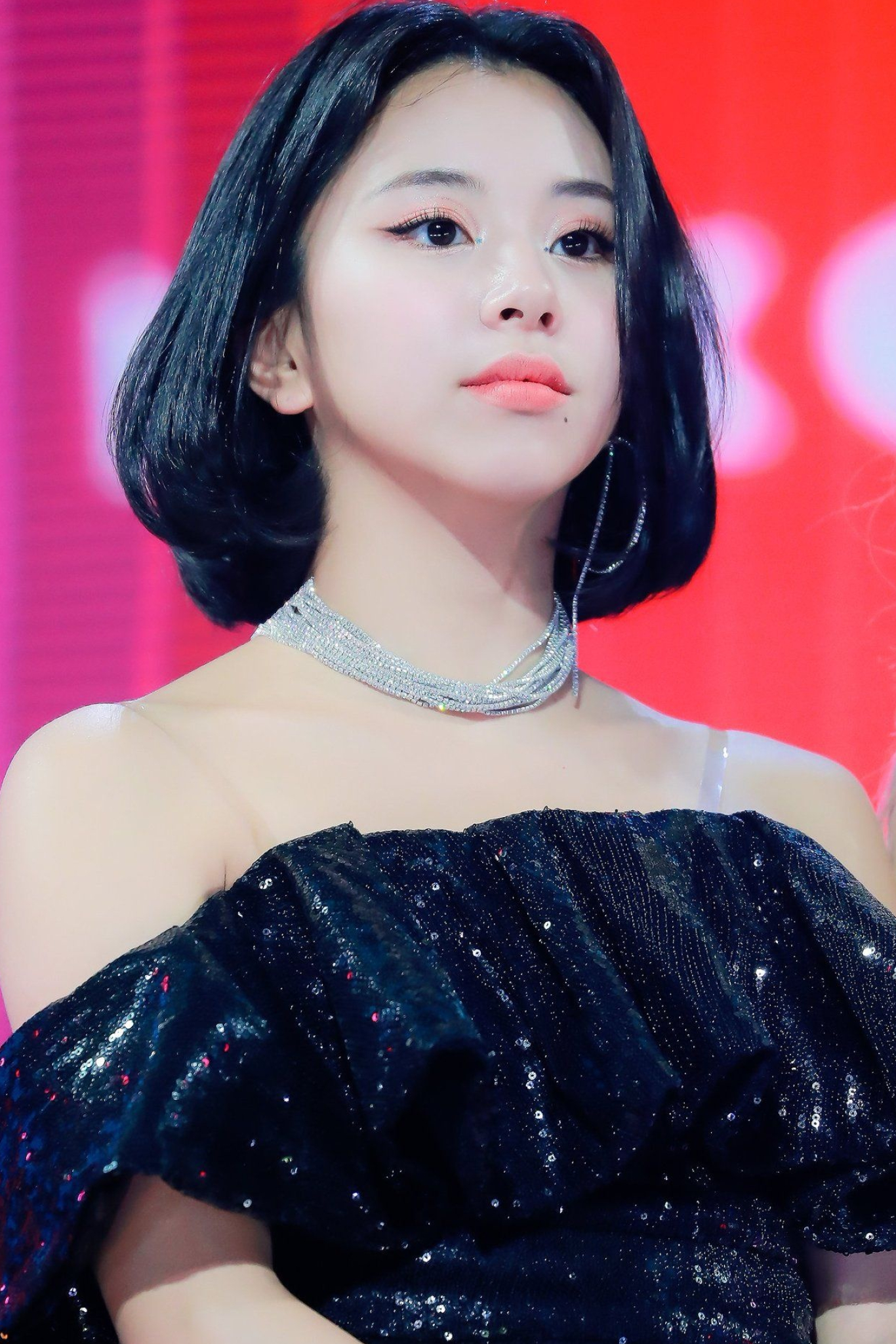 Chaeyoung in TWICE, Kpop girl groups, Celebrity status, Kpop girls, 1370x2050 HD Phone